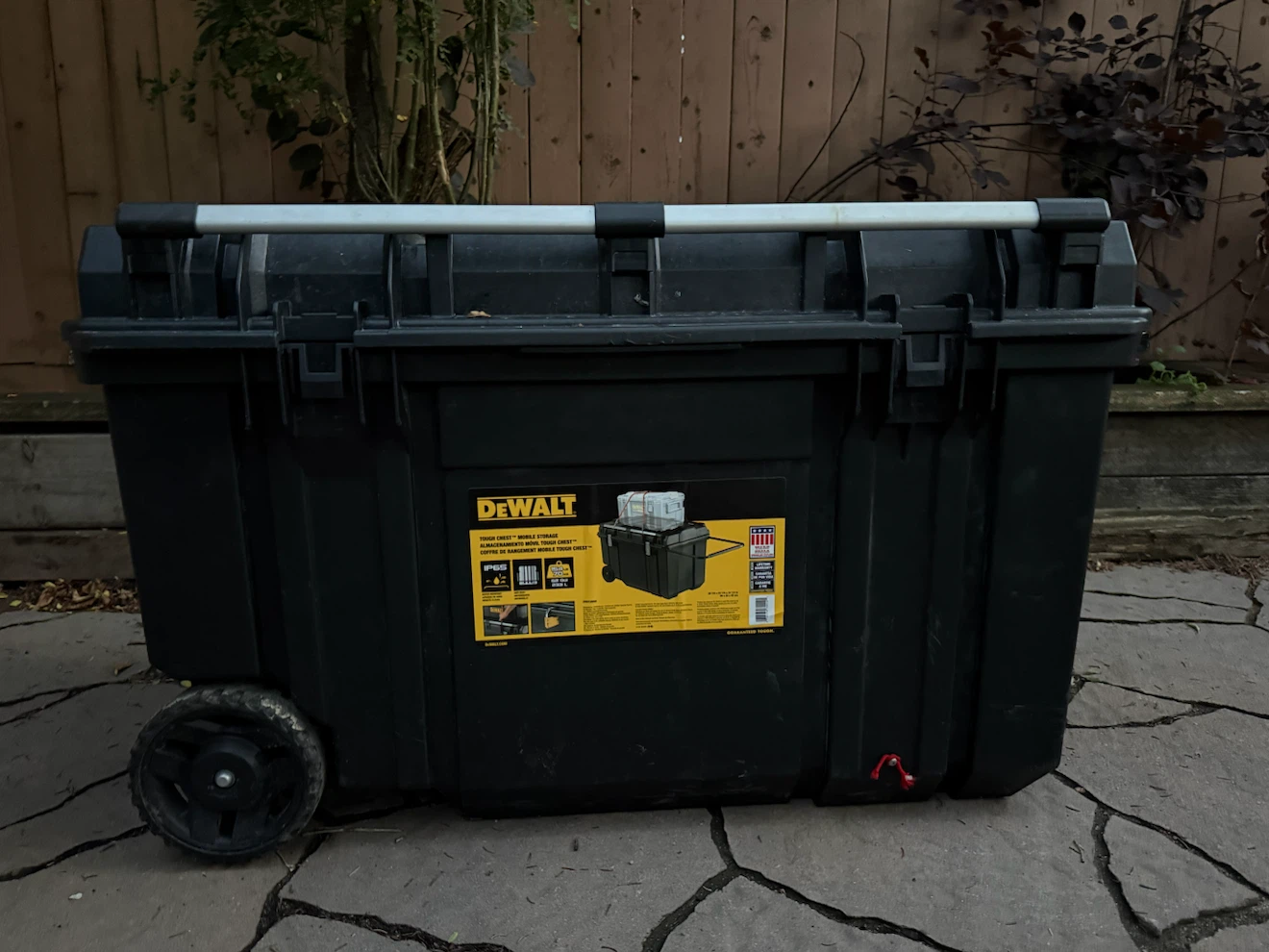 DEWALT Tough Chest 38-inch 238.5L Mobile Tool Box - photo 2