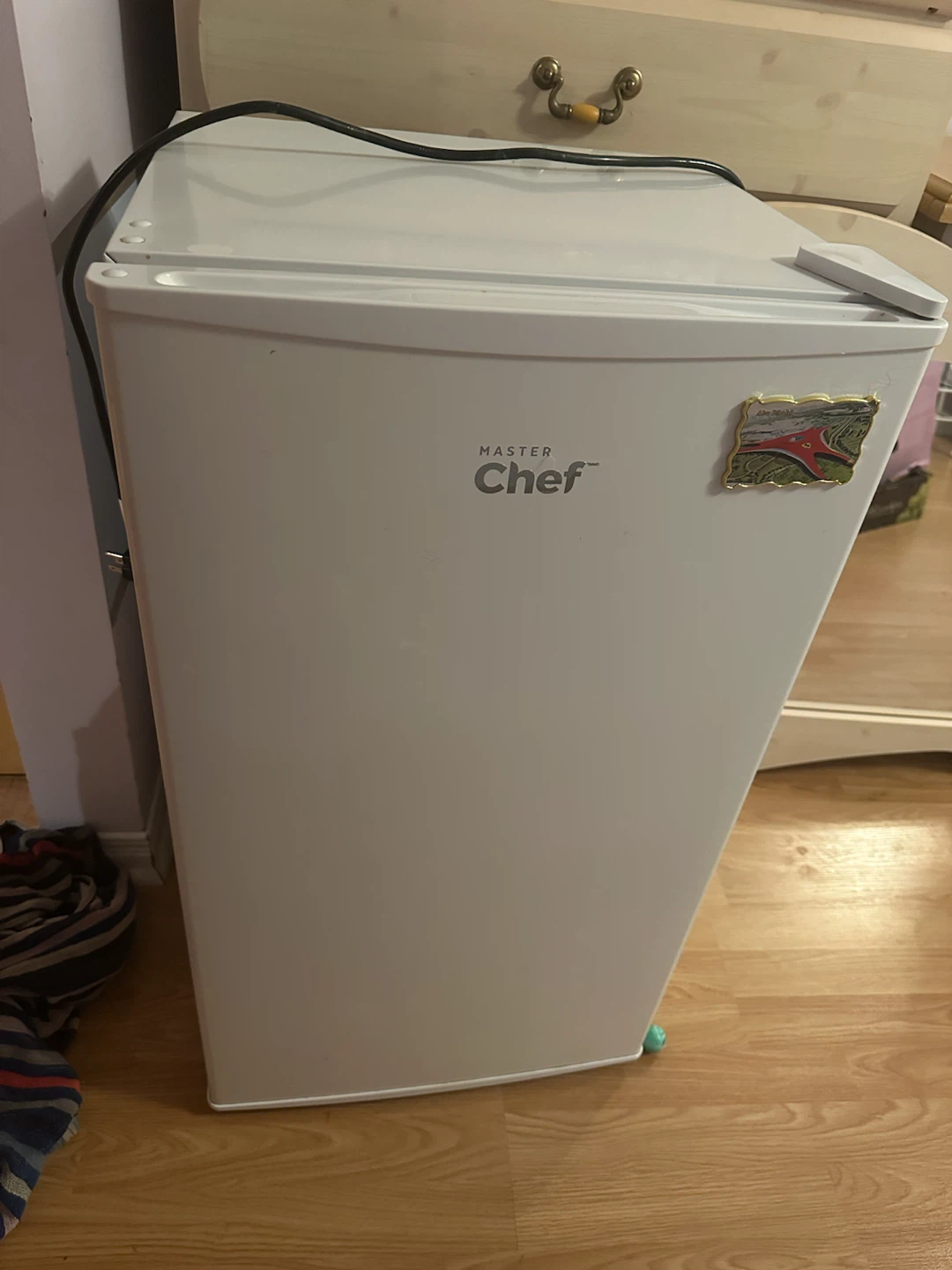 Master Chef Compact Refrigerator