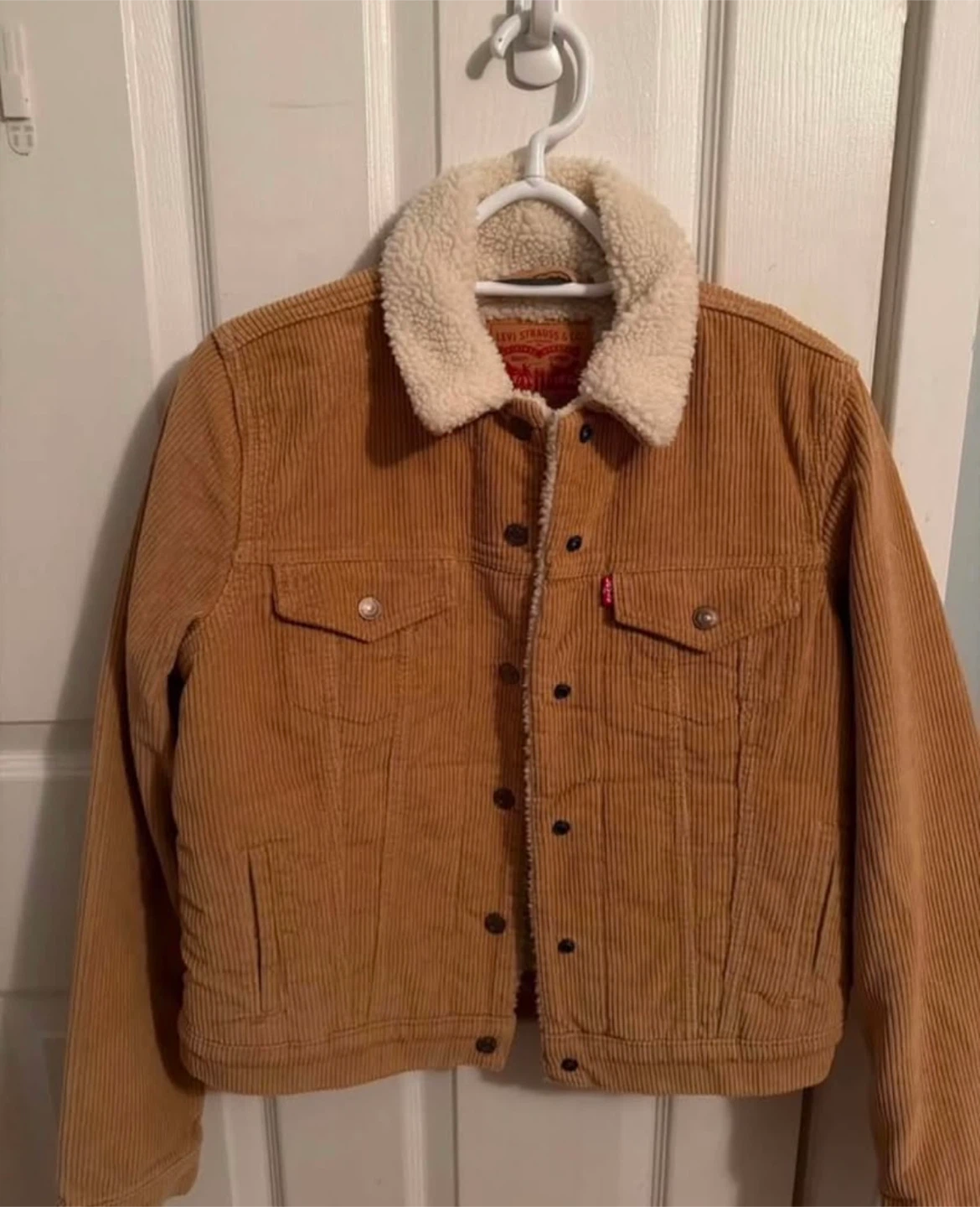 Women Levi’s brown jacket size small