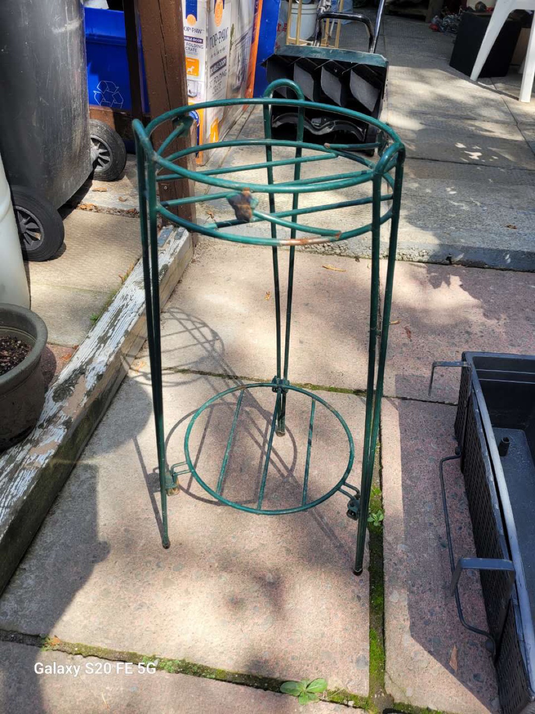 Garden Plant Support and Metal Plant Stand Set - photo 2