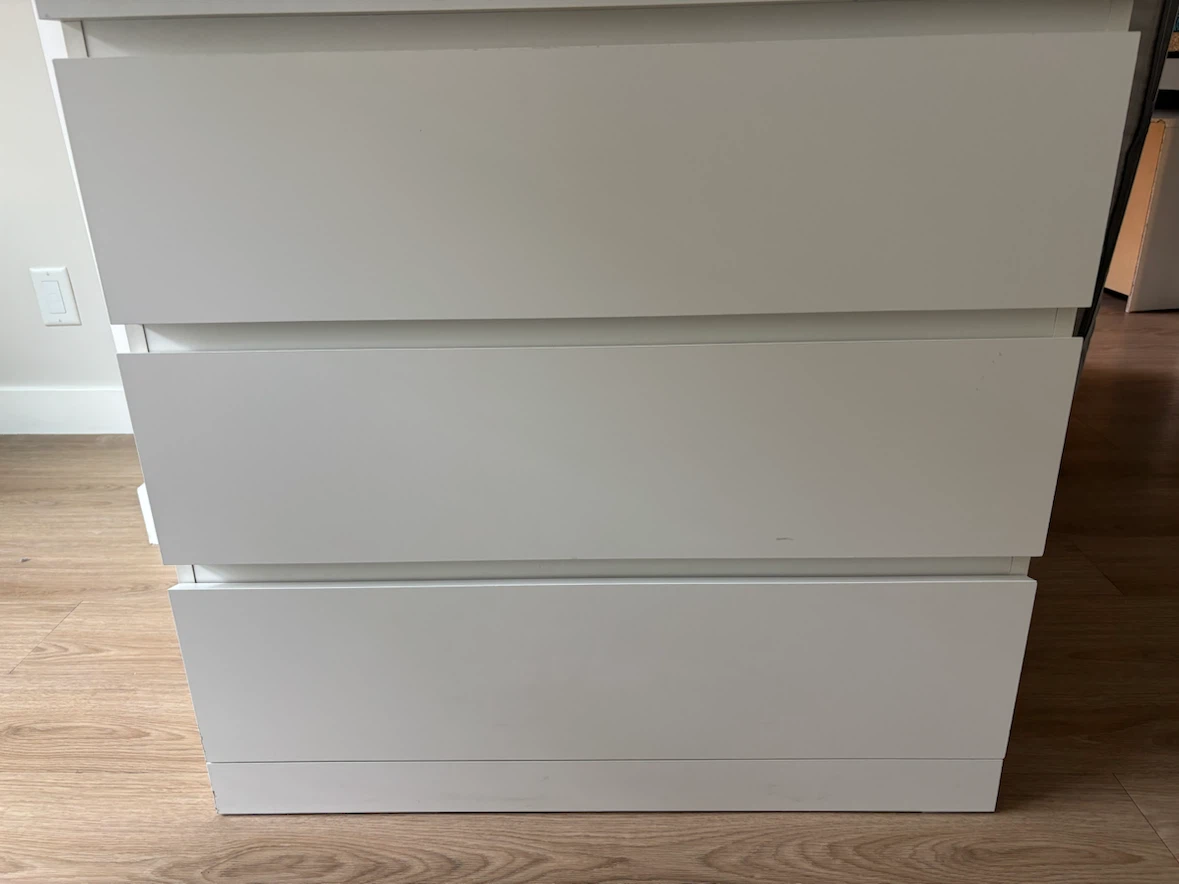 IKEA MALM 3-Drawer Chest - photo 3