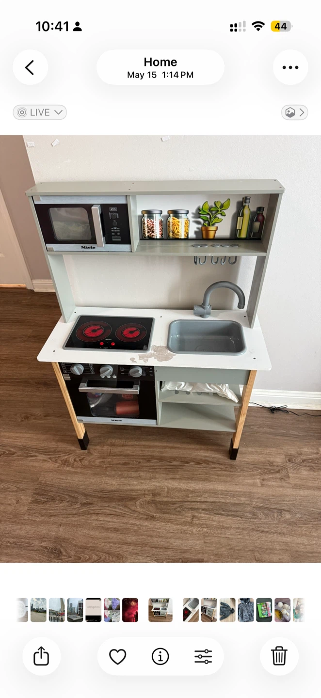 Kids kitchen