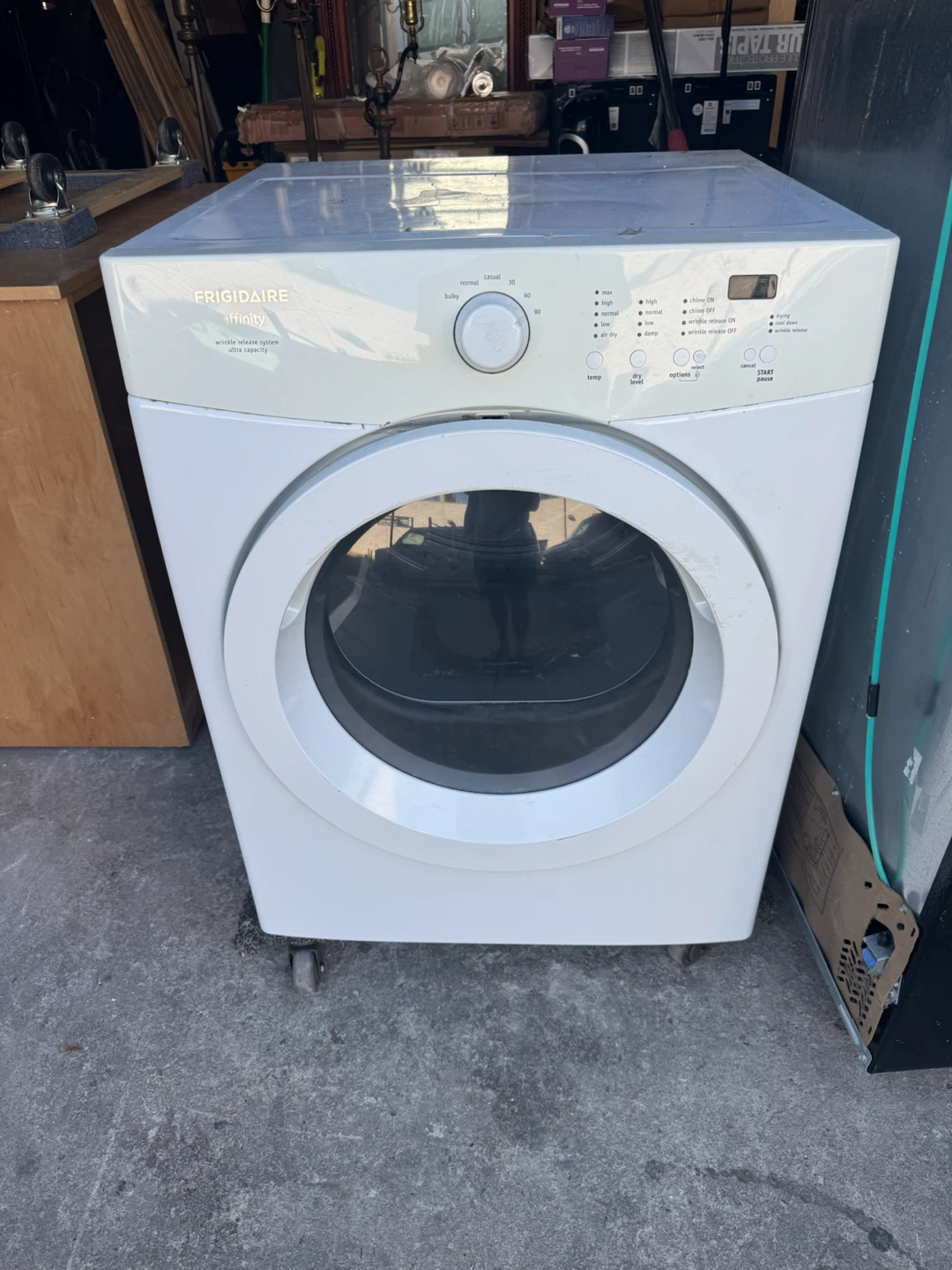 Frigidaire Affinity Clothes Dryer electric