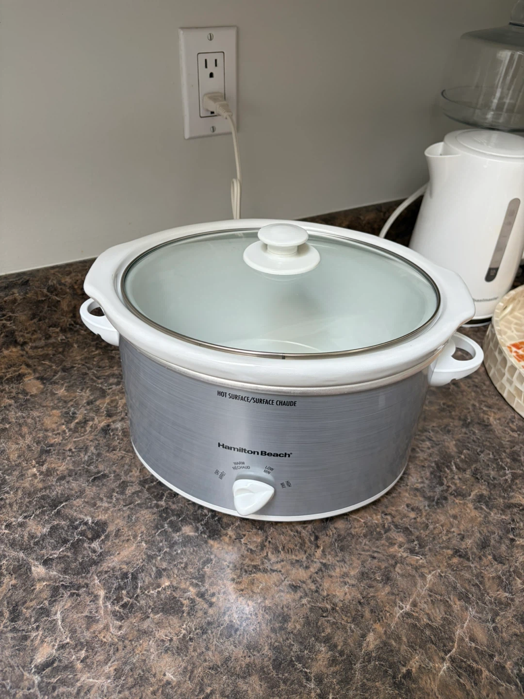 BRAND NEW!! Hamilton Beach 4L Slow Cooker - photo 4