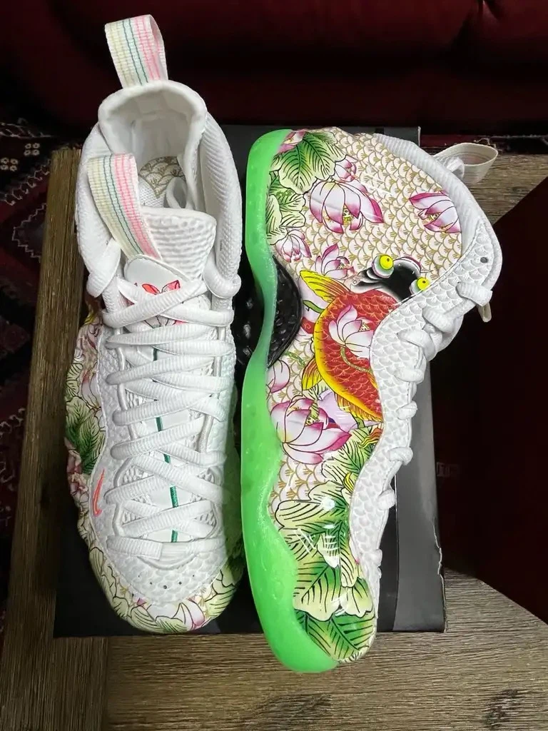 Nike Air Foamposite One Premium Tianjin Lotus Floral Size 8.5 - photo 2