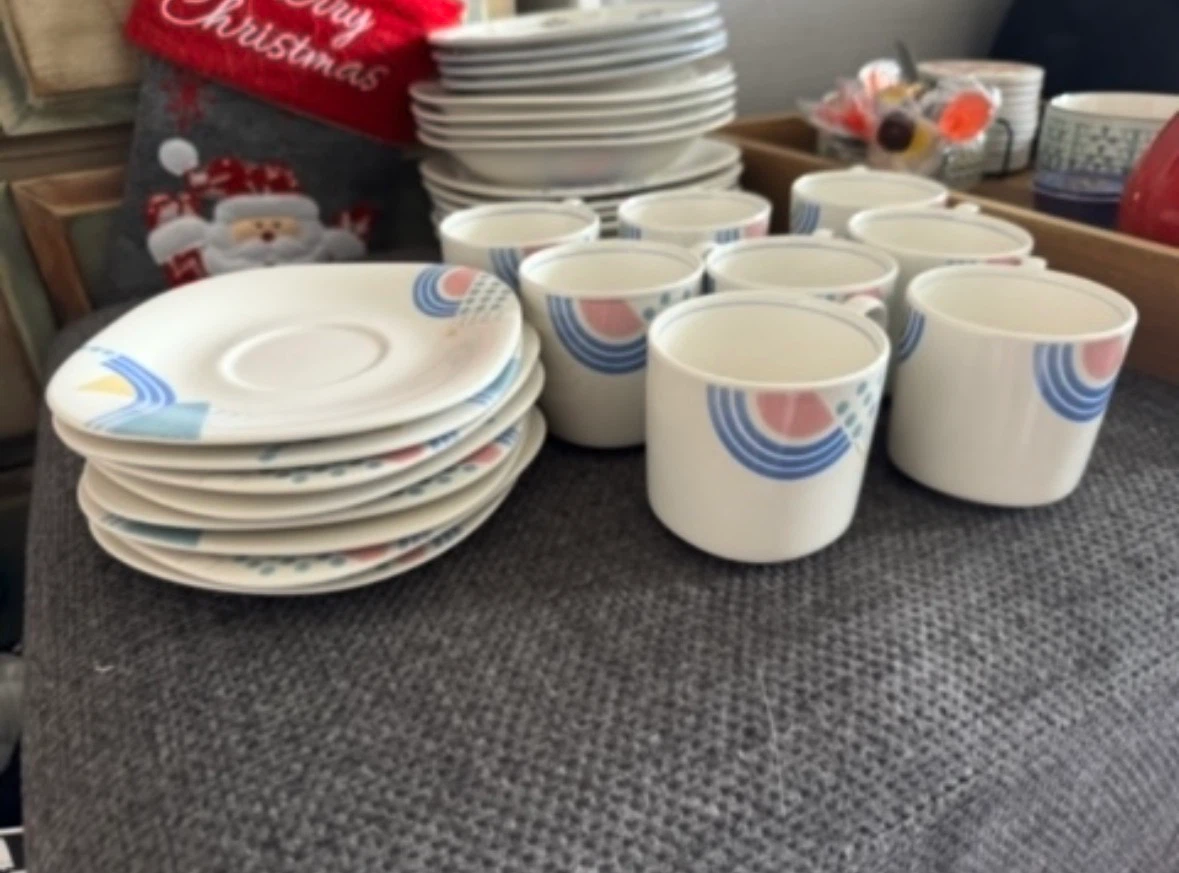 Vintage Cup and Saucer Set - photo 2