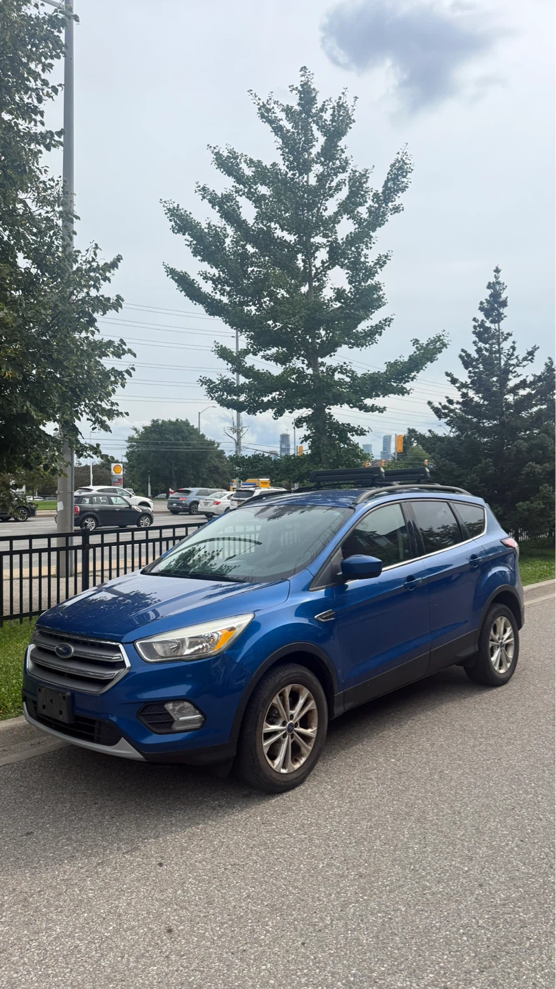 2017 Ford Escape SE AWD - (Only 148kms) - photo 3