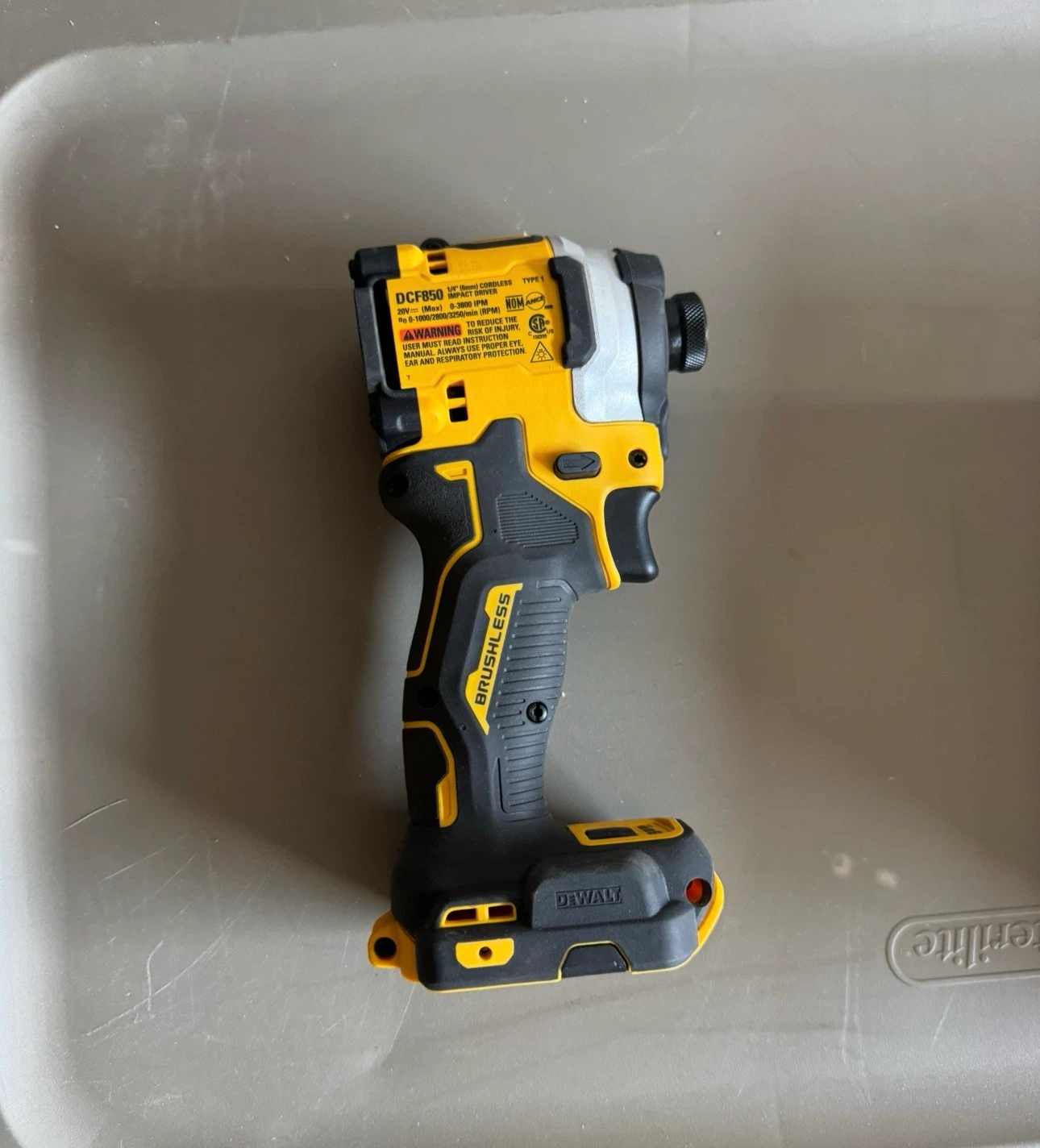 DEWALT 20V MAX Brushless Cordless Impact Driver DCF850 - photo 4