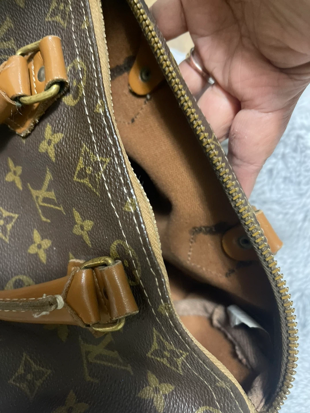 Louis Vuitton Speedy Monogram Bag(Vintage) - photo 3