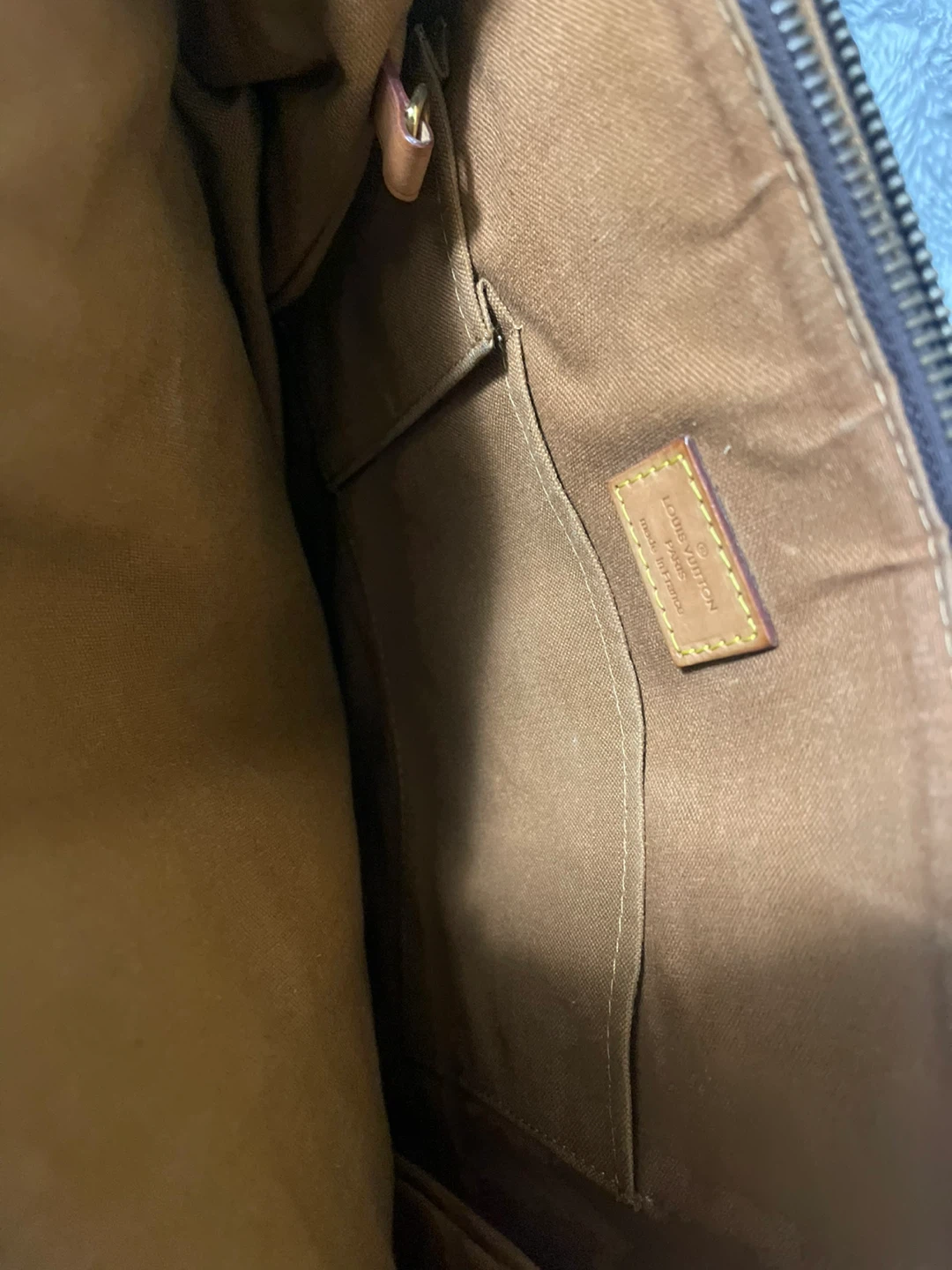 Louis Vuitton Monogram Tote Bag - photo 3