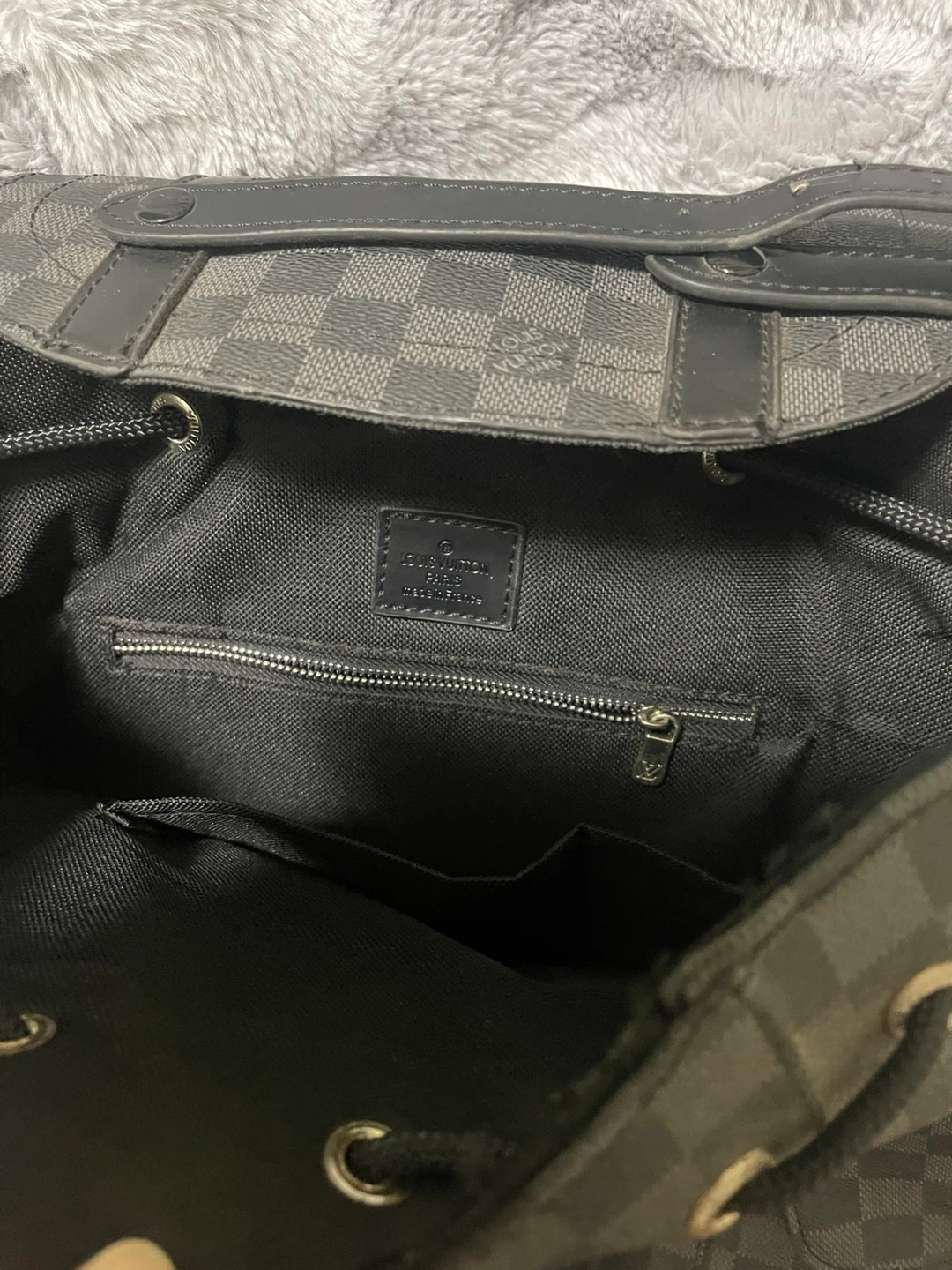 Louis Vuitton Damier Graphite Backpack - photo 4