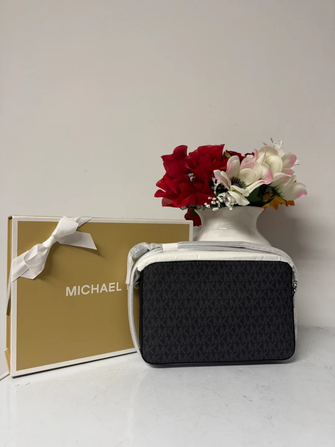 Michael Kors Logo Crossbody Bag - photo 2
