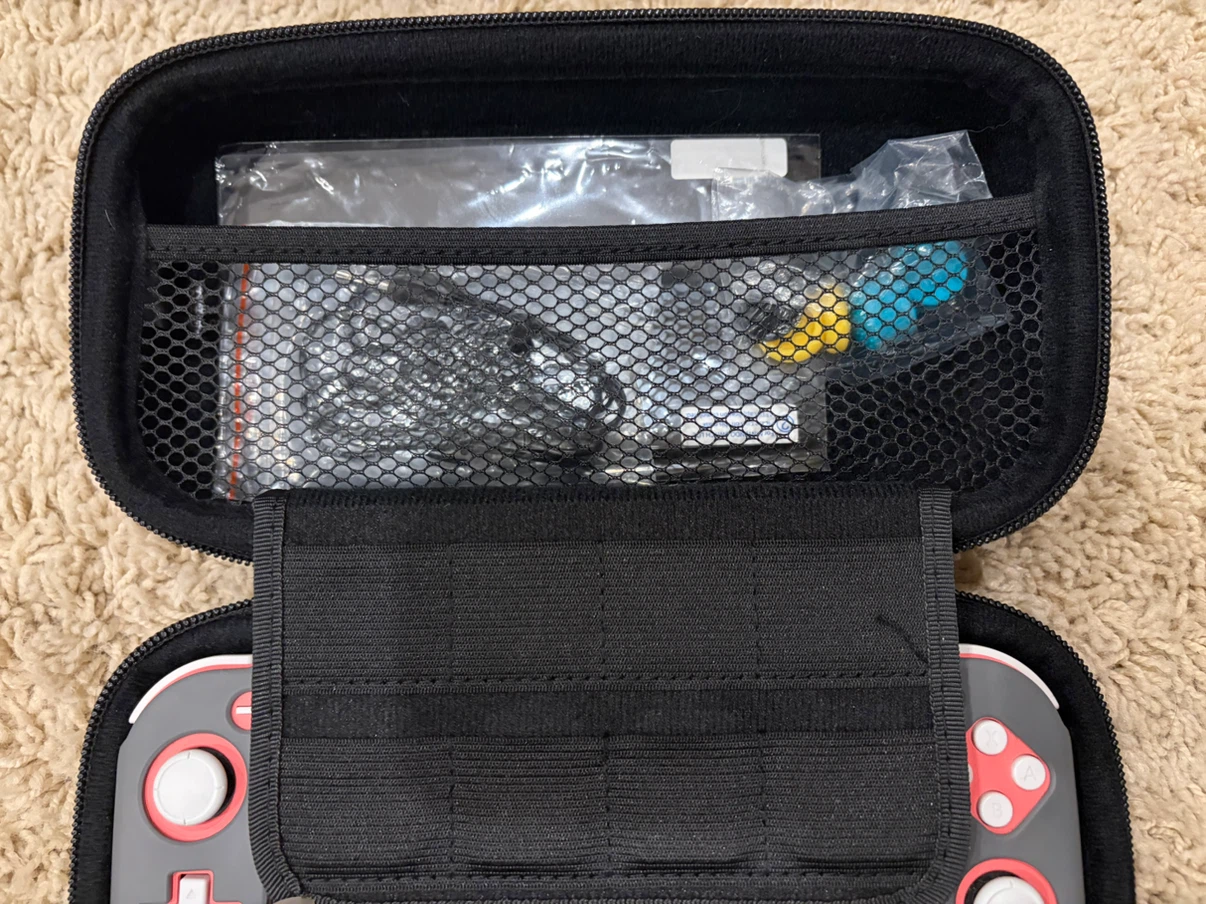 Nintendo Switch Lite bundle - photo 5