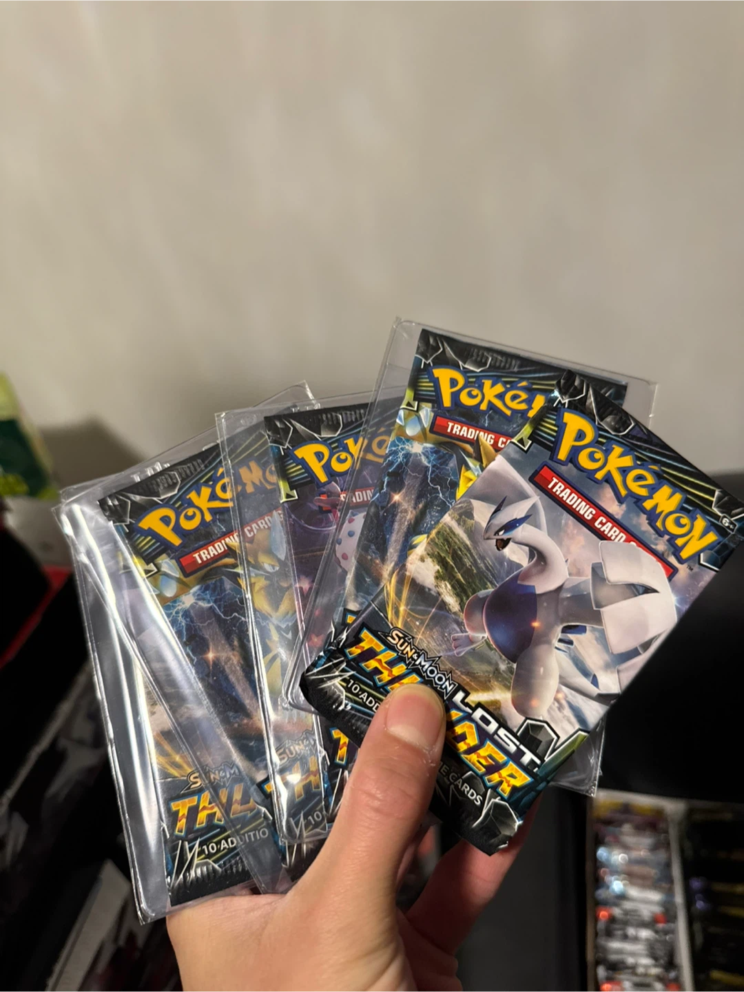 Lost Thunder Booster Pack
