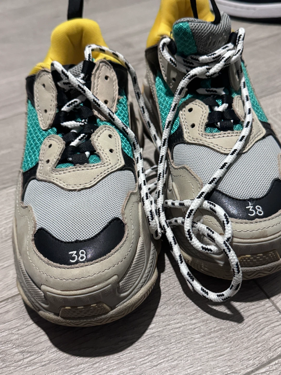 Balenciaga Triple S Sneakers Size 38 - photo 3
