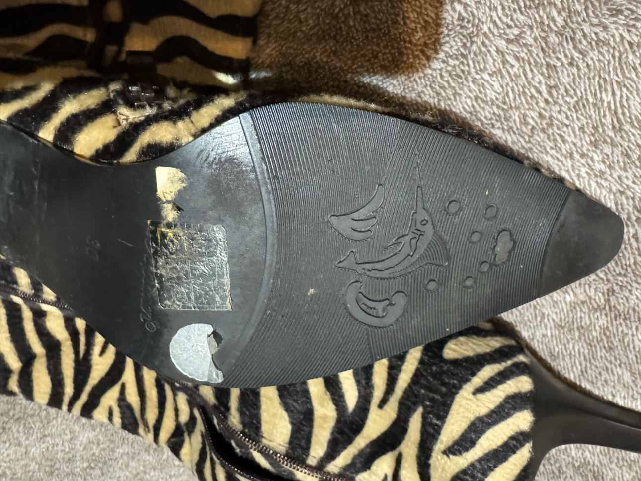 Dalinor Zebra Print Boots Size 38 - photo 4