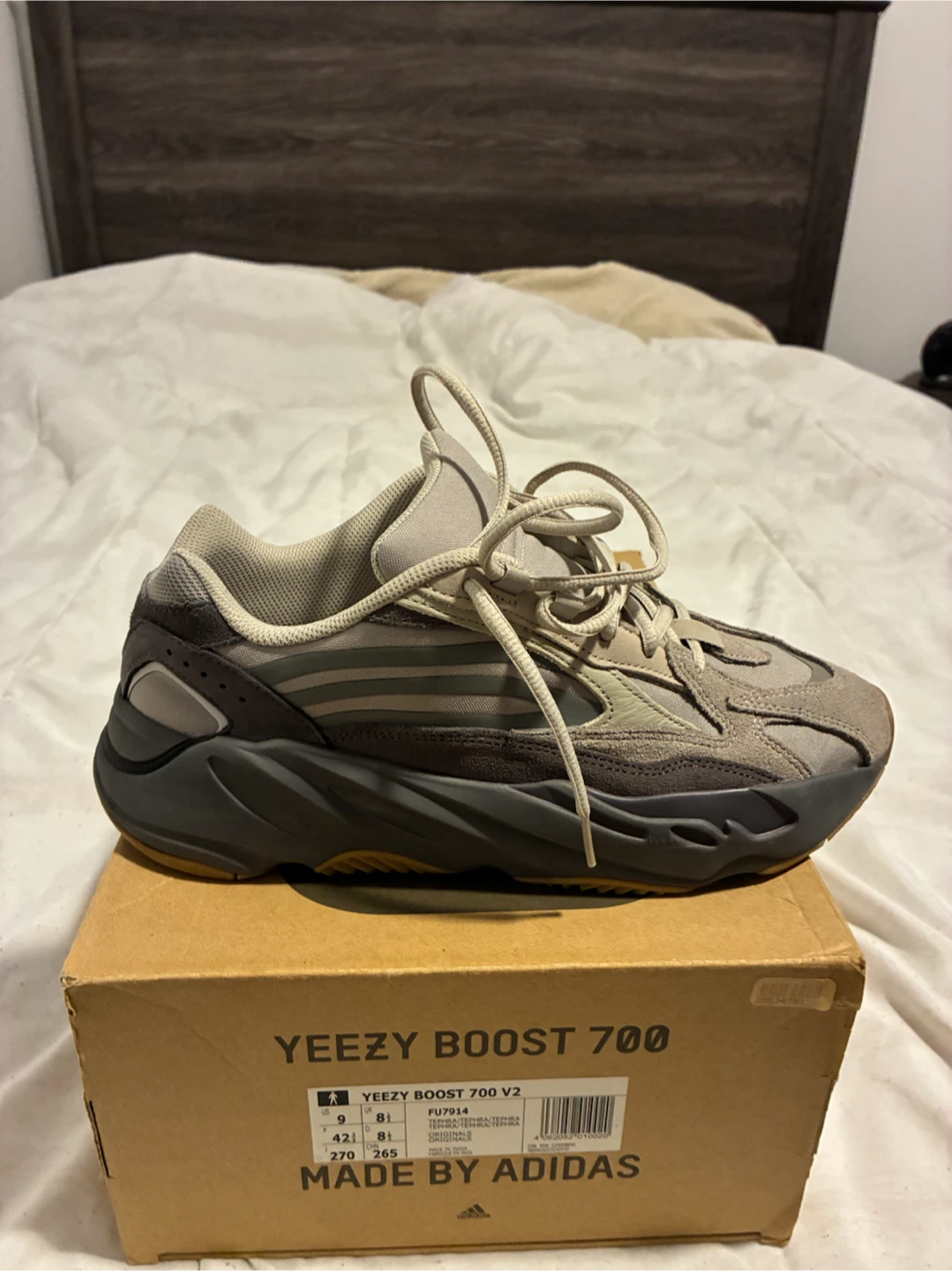 Adidas Yeezy Boost 700 V2 Tephra Size 9 - photo 2