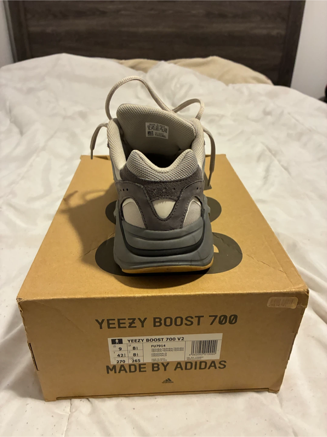 Adidas Yeezy Boost 700 V2 Tephra Size 9 - photo 3