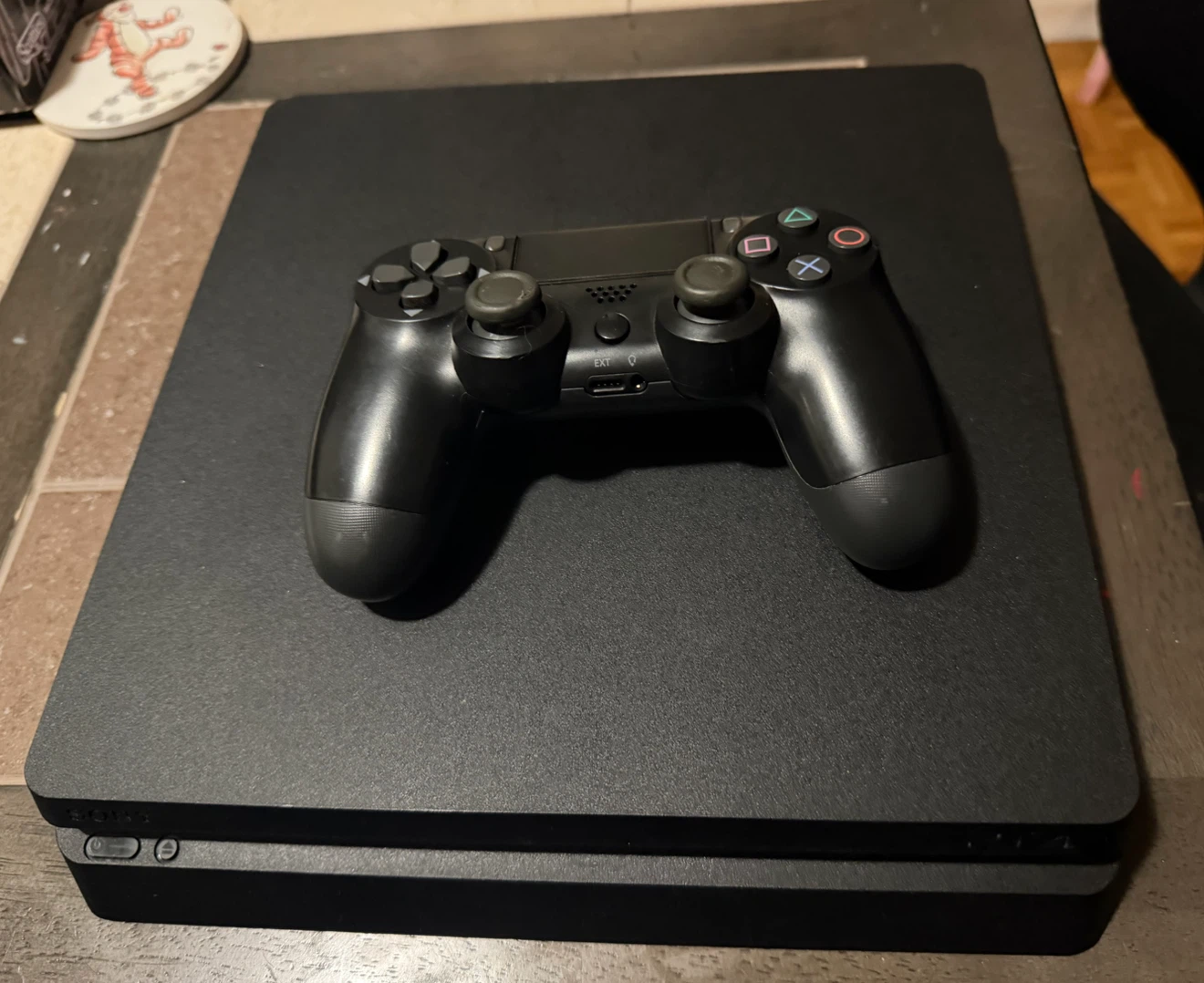 Sony PlayStation 4 Slim Console