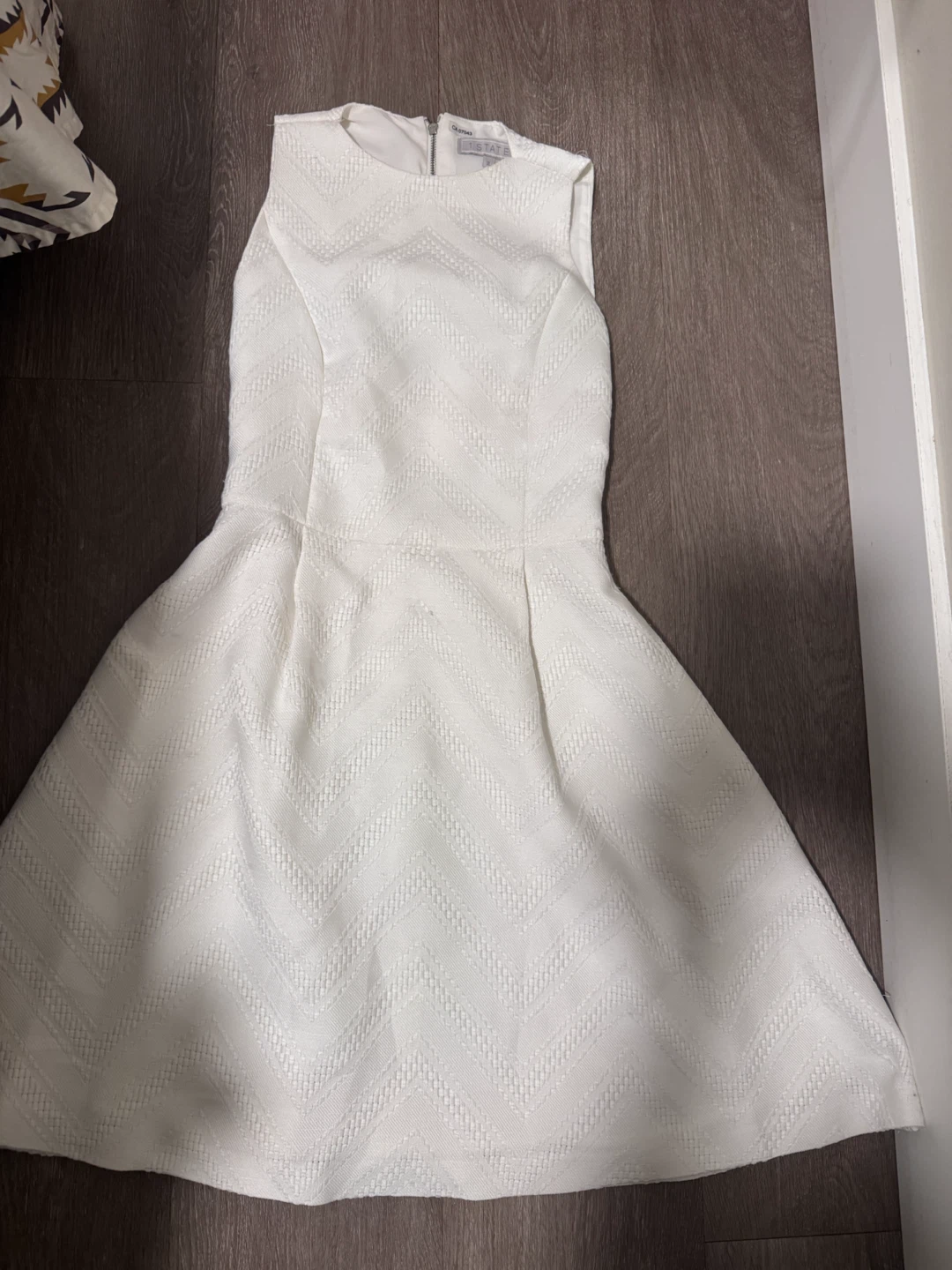 1.STATE White Sleeveless Dress