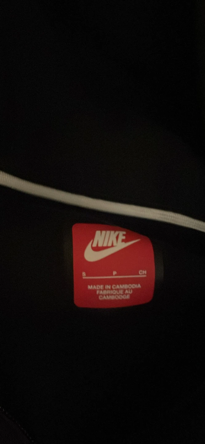 Nike tech