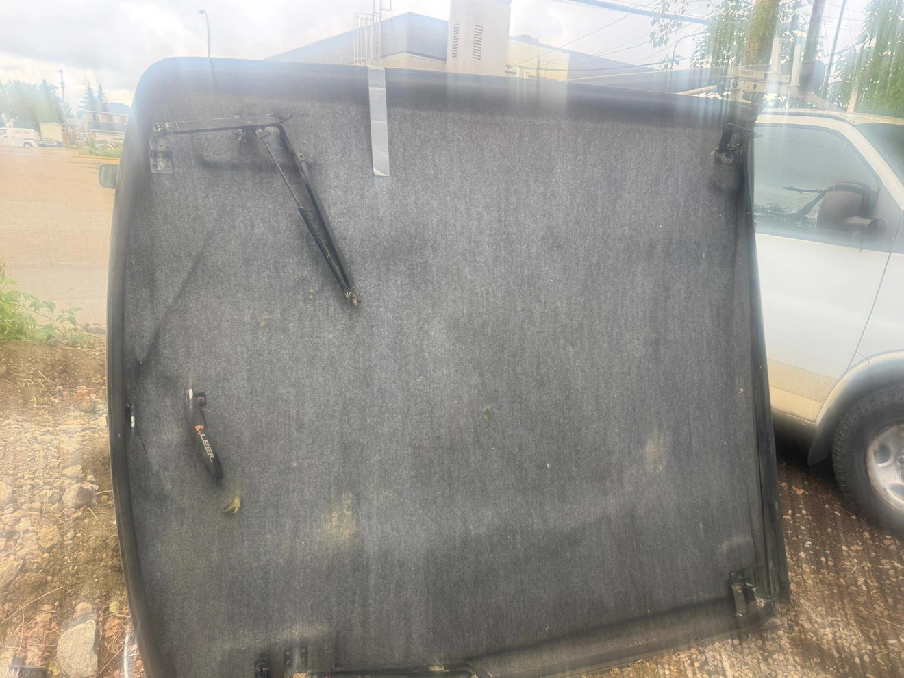 truck canopy (tuck back cover) - photo 4