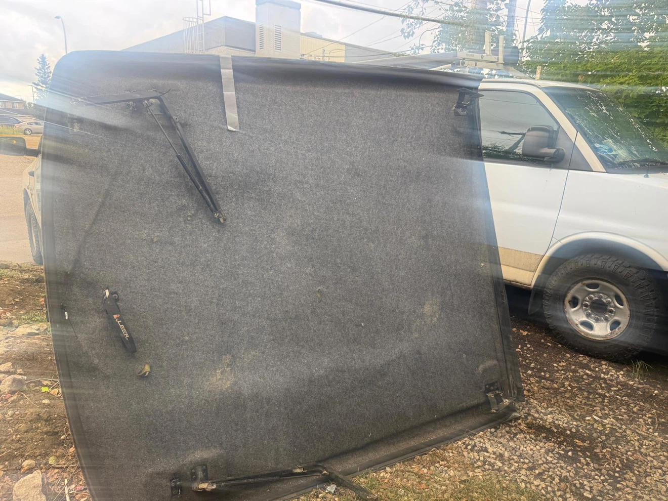 truck canopy (tuck back cover) - photo 5