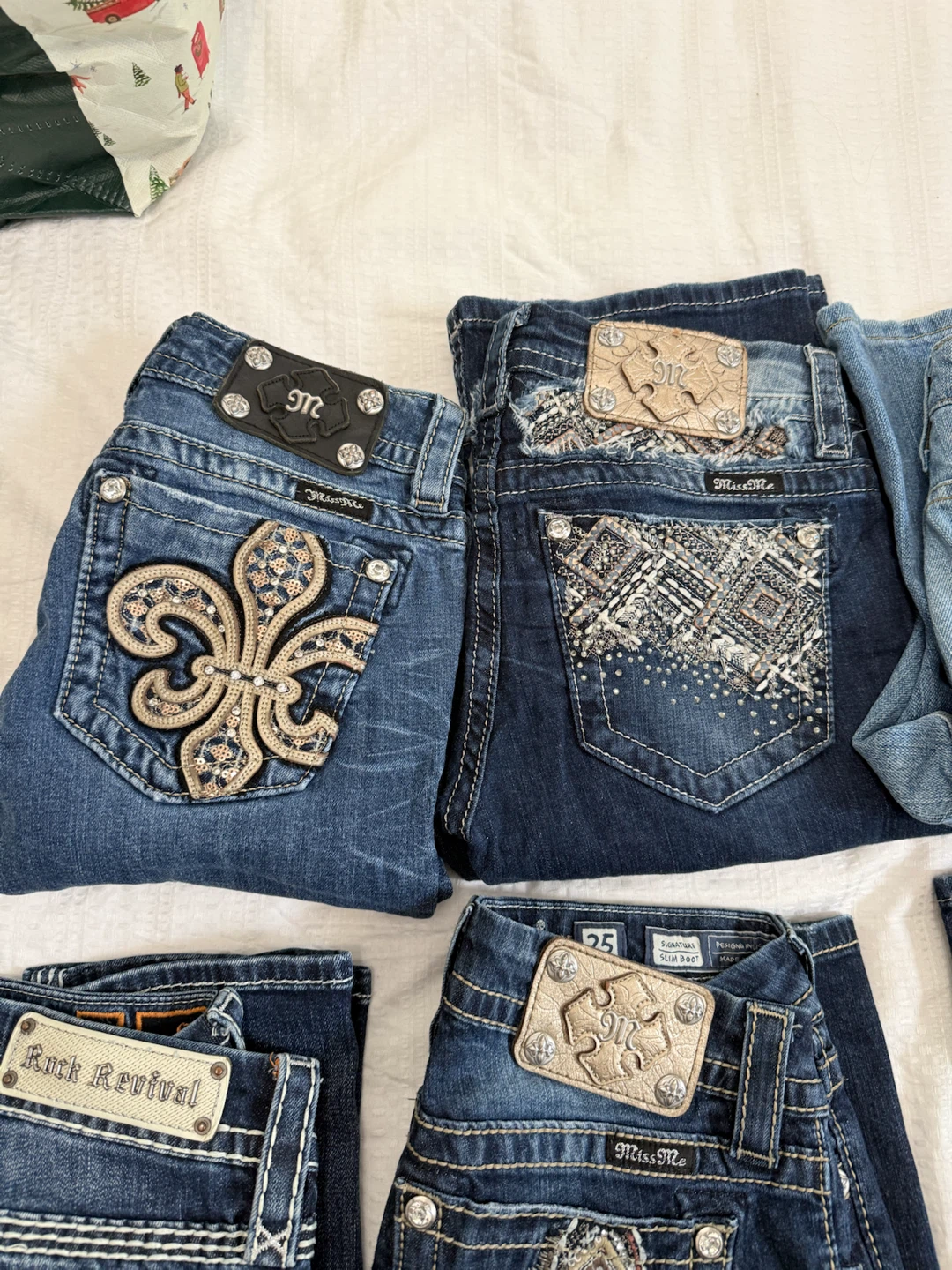 Y2K Jeans Size 25, Rock Revival , Miss Me, Levi’s - photo 4