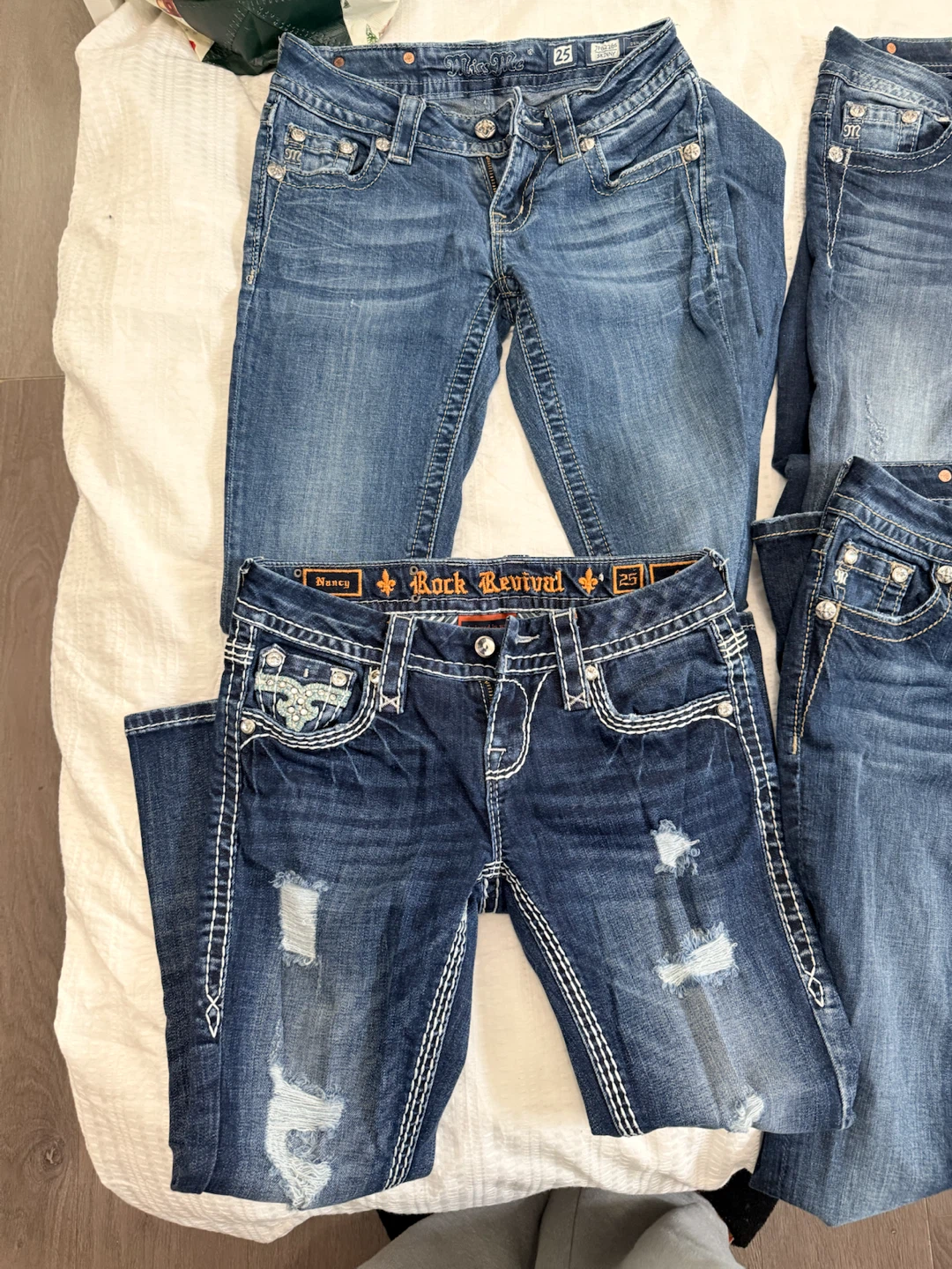 Y2K Jeans Size 25, Rock Revival , Miss Me, Levi’s - photo 5