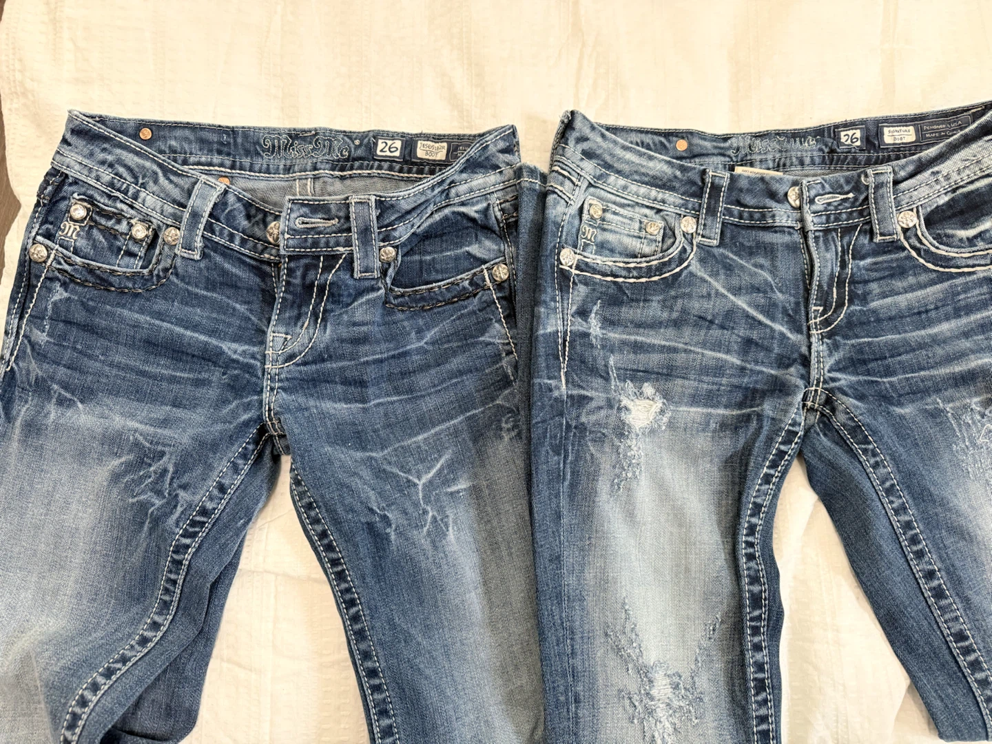 Miss Me Jeans Size 26 - $70 each - Y2K Bling - photo 3