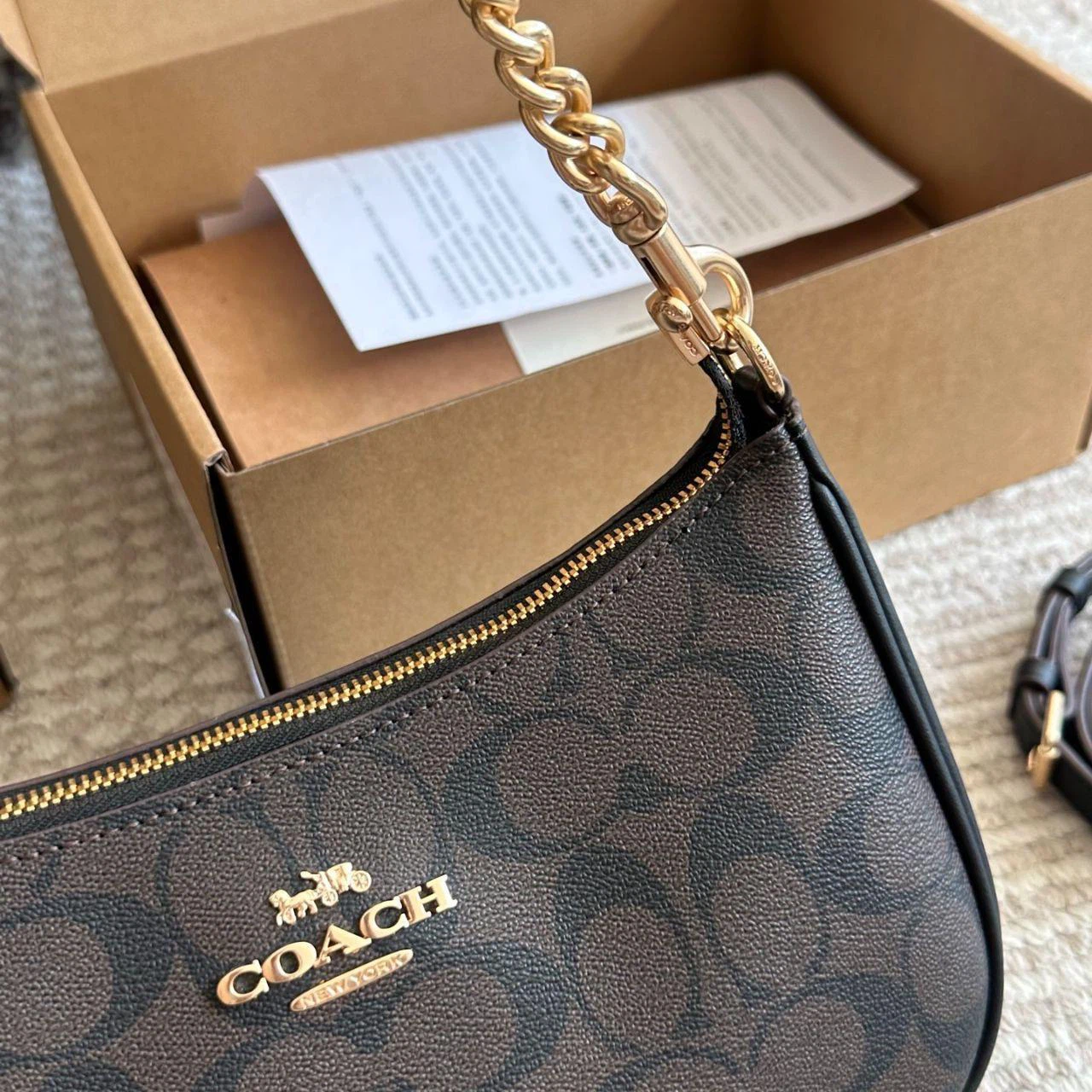 Coach Teri Signature Canvas Shoulder Bag Brown/Black + Strap