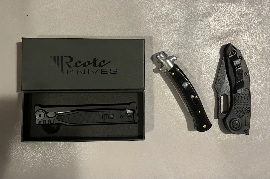 Lot of Assorted OTF Knives