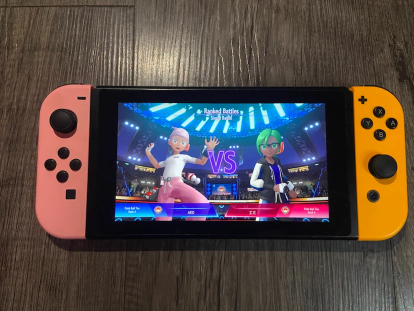 Nintendo Switch V2 Handheld Bundle🎮