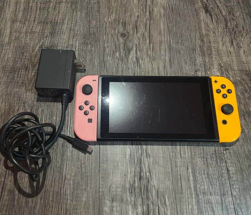 Nintendo Switch V2 Handheld Bundle🎮 - photo 4