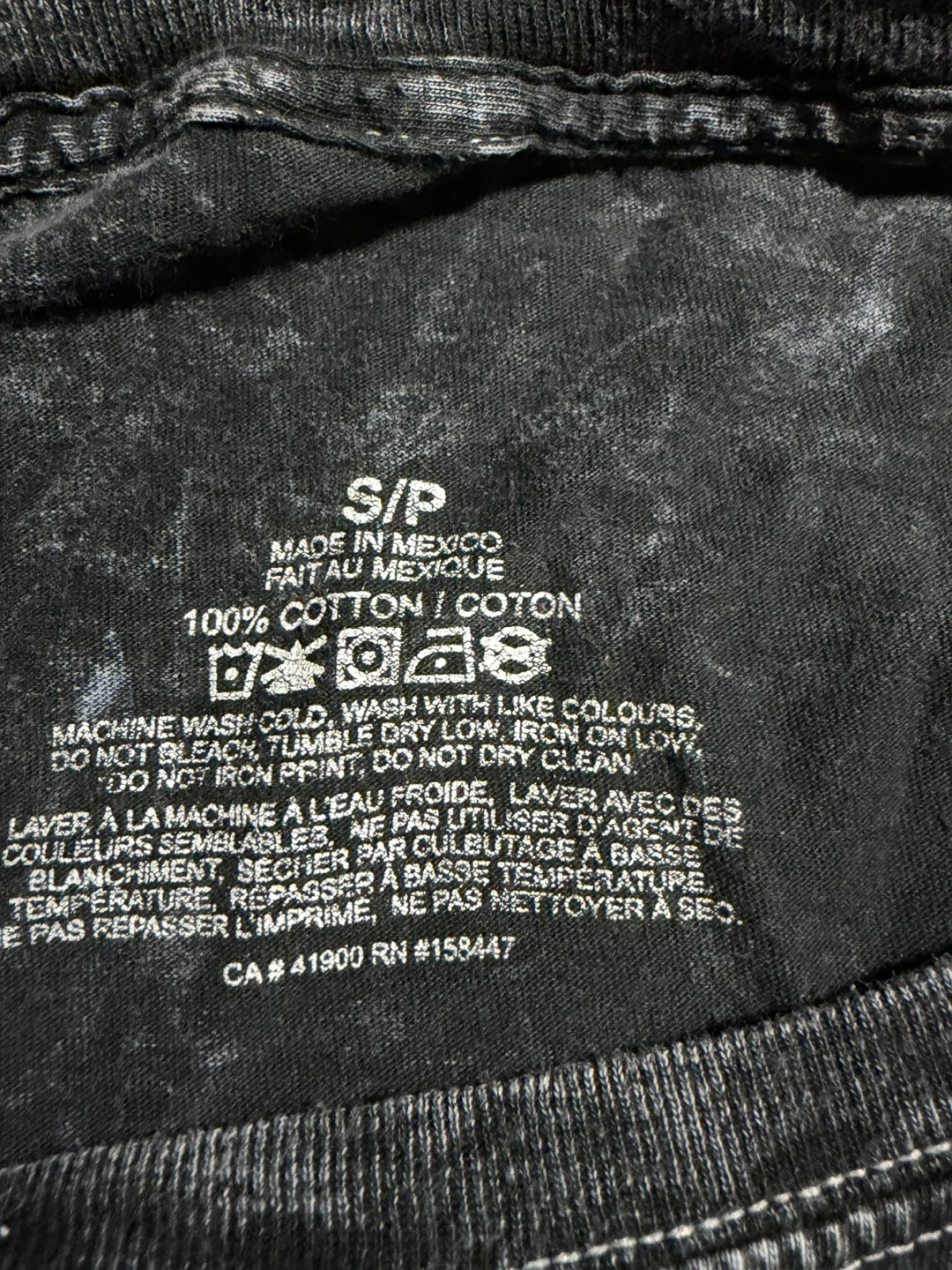 Black graphic shirt - photo 3