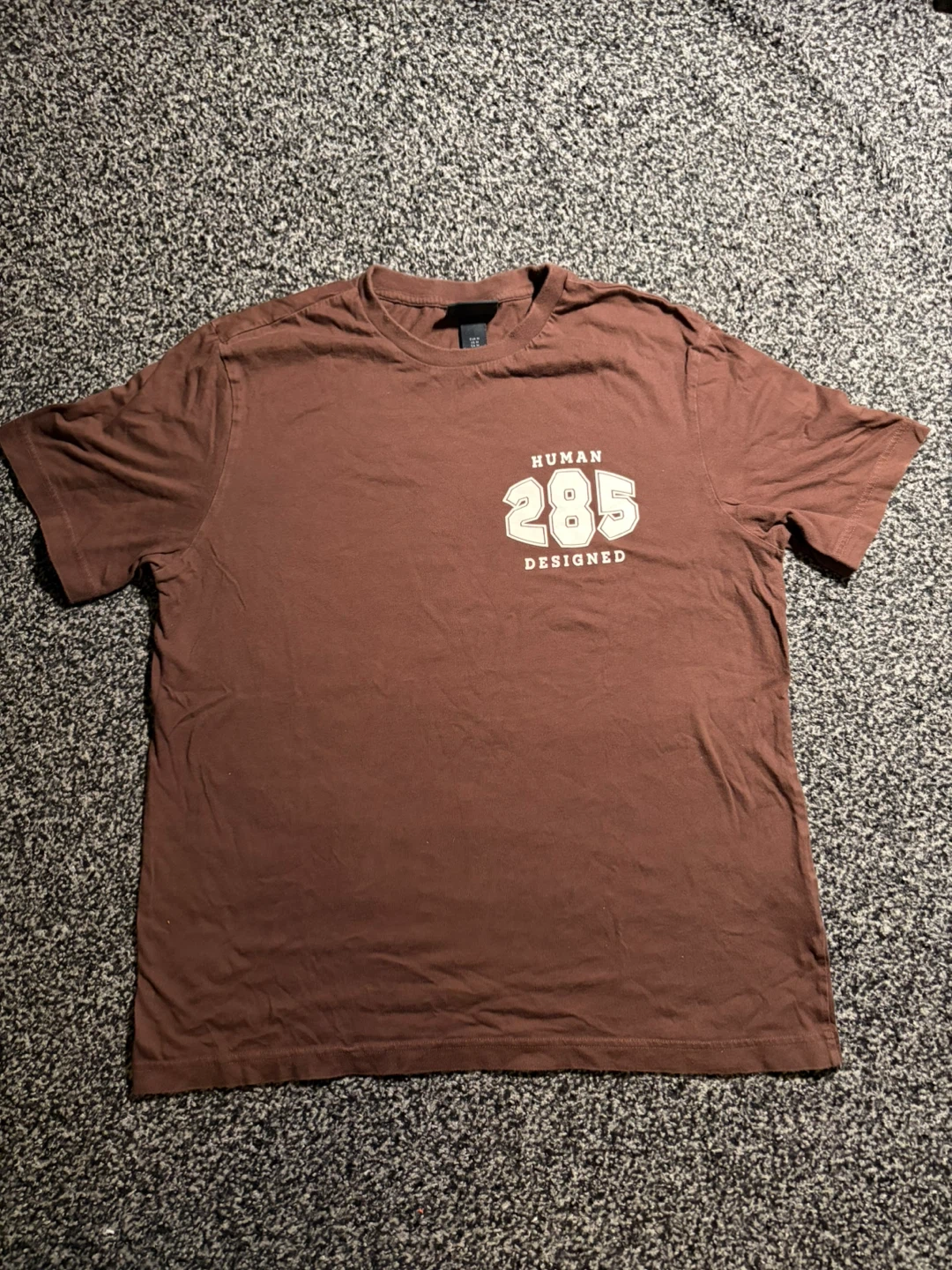 H&M graphic tee