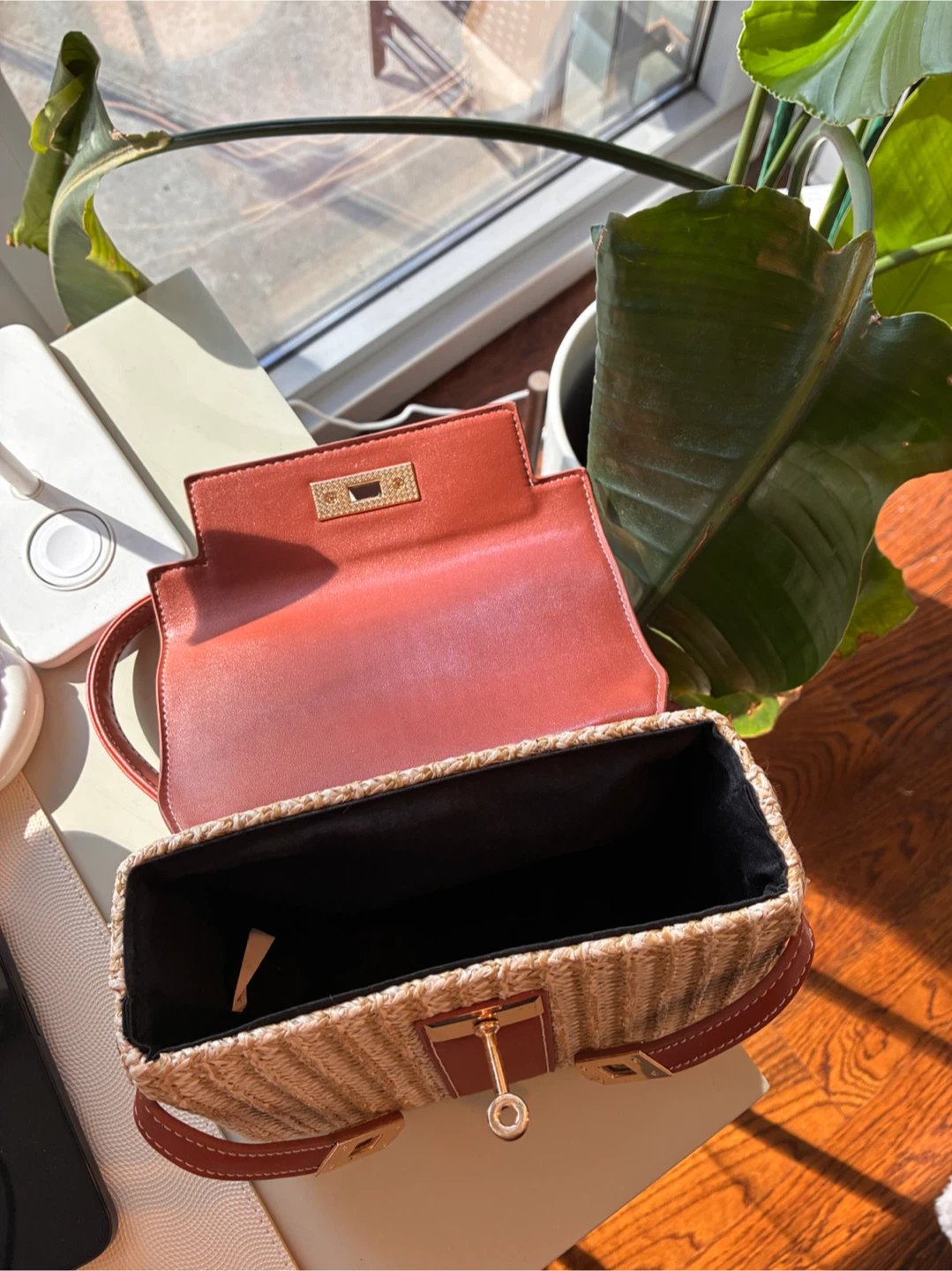 Brown Woven Straw and Leather Handbag - photo 2