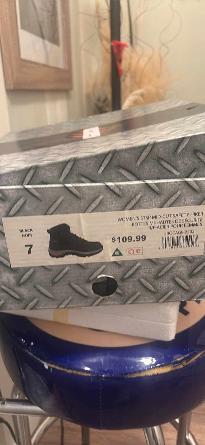 Women’s work boots (csa)