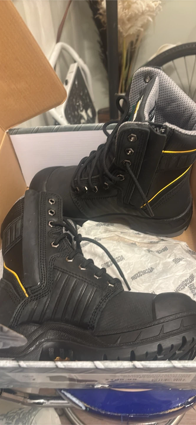 Women’s work boots (csa) - photo 2