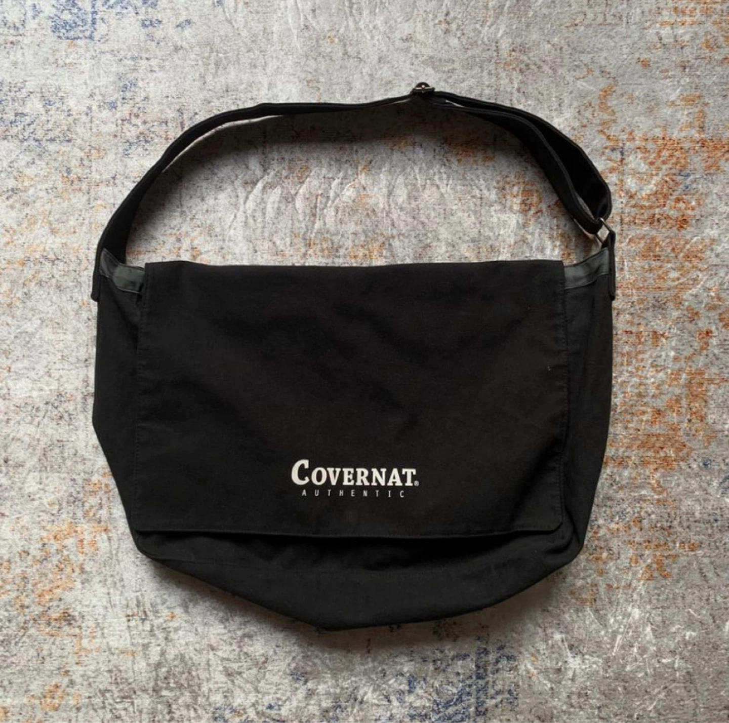 Covernat Authentic Large Messenger / Shoulder Bag – $10
