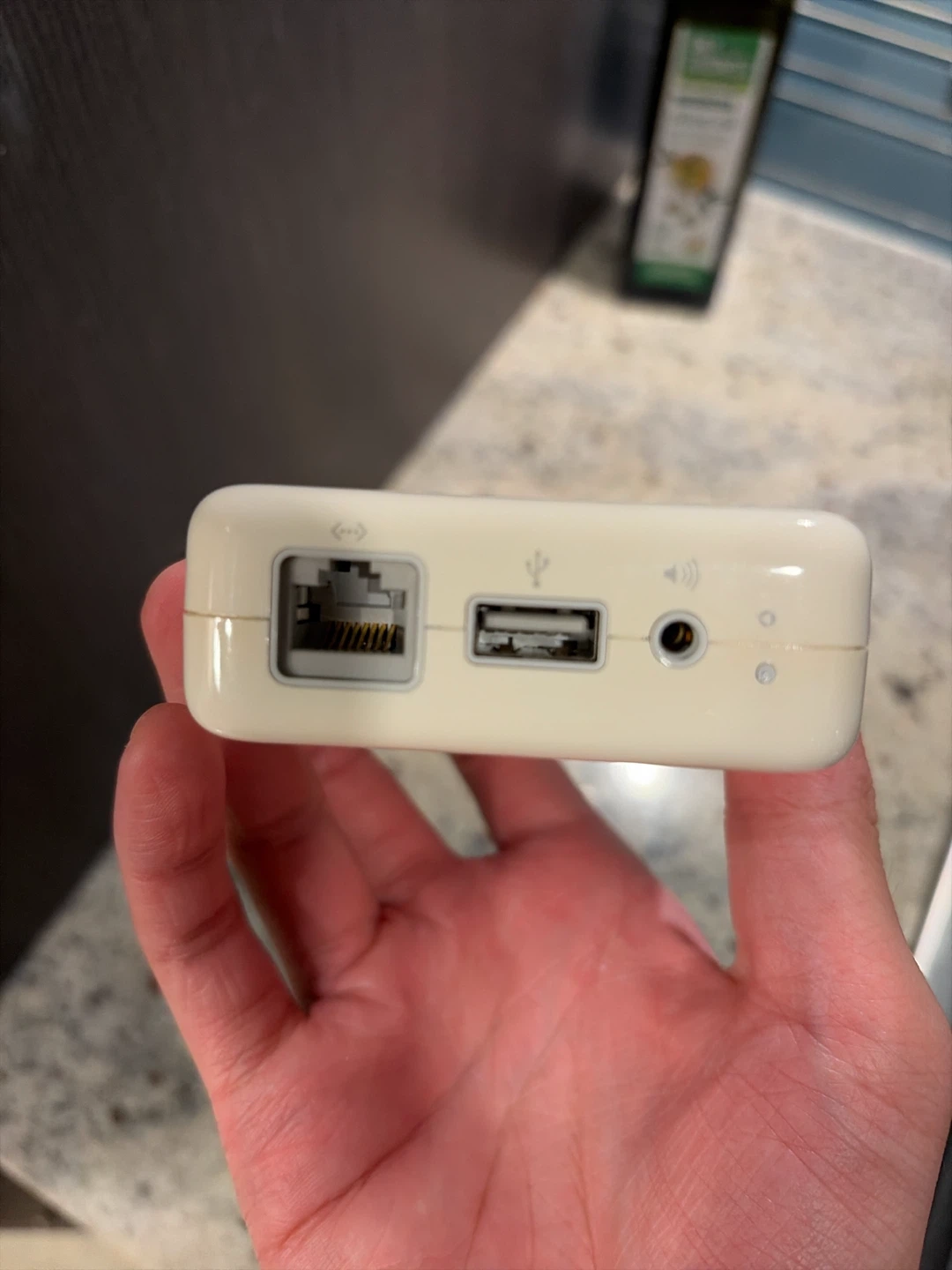 Apple AirPort Express Base Station A1264 - photo 3