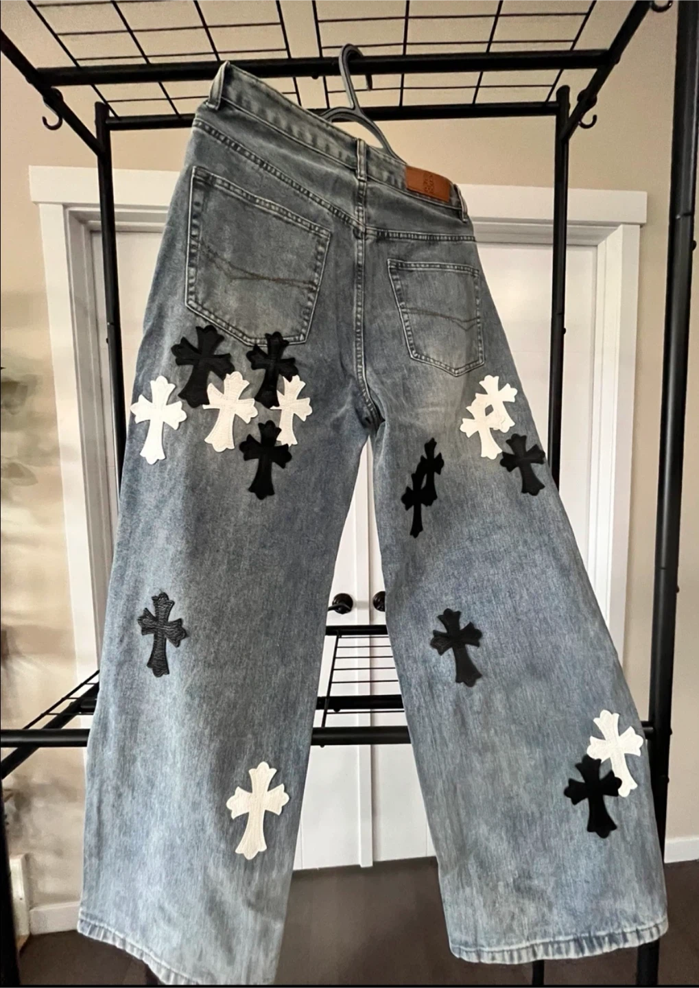 Cross Patch Denim Jeans - photo 3