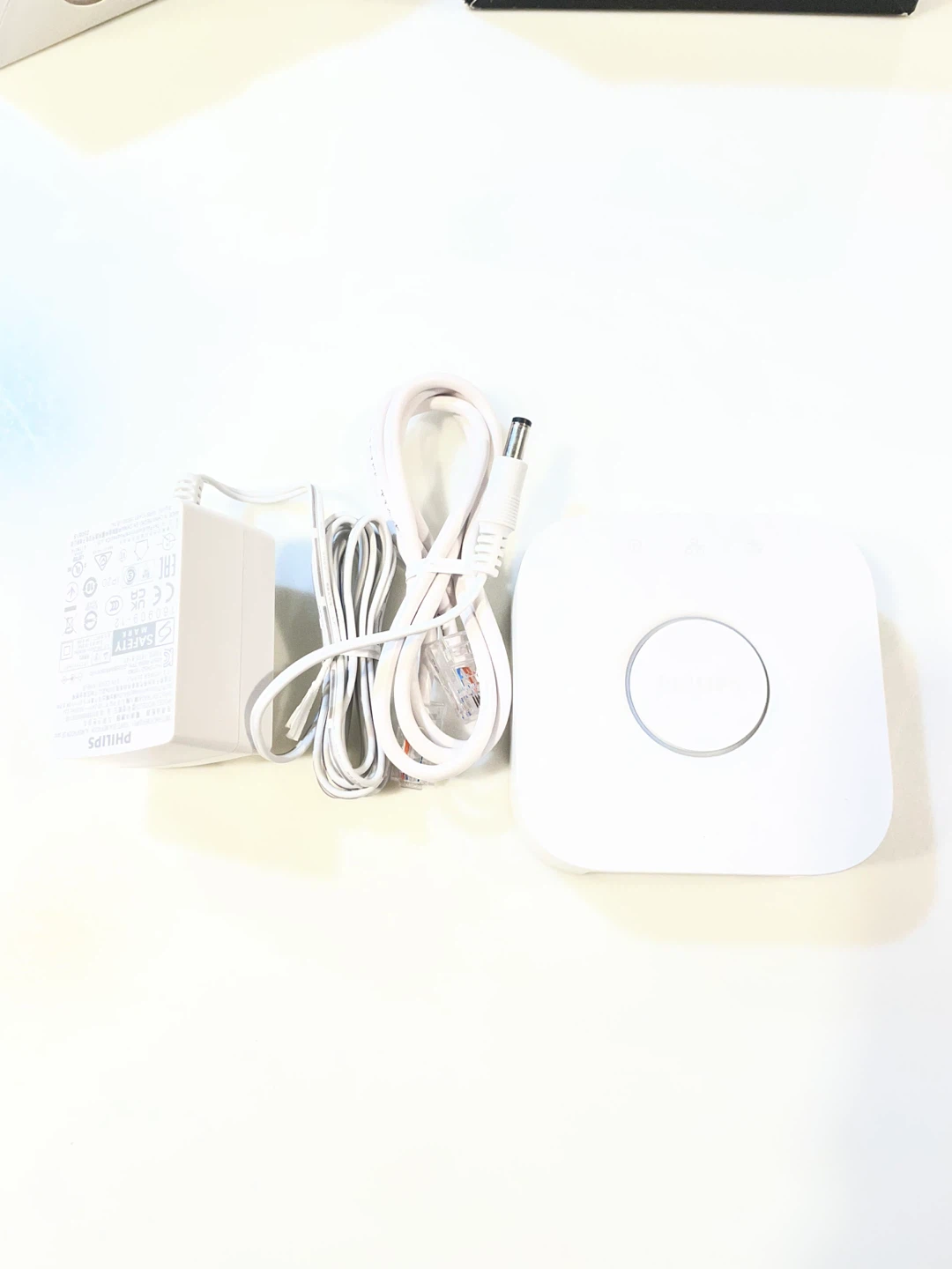 Philips Hue Bridge NEW - photo 2