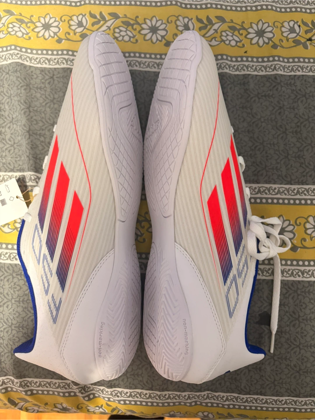 Adidas F50 Club IN Soccer Shoes Size 13 US