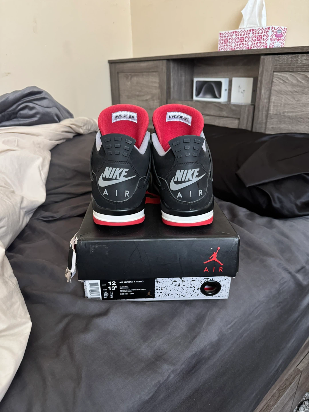 Nike Air Jordan 4 Retro Black/Red Size 12 - photo 5
