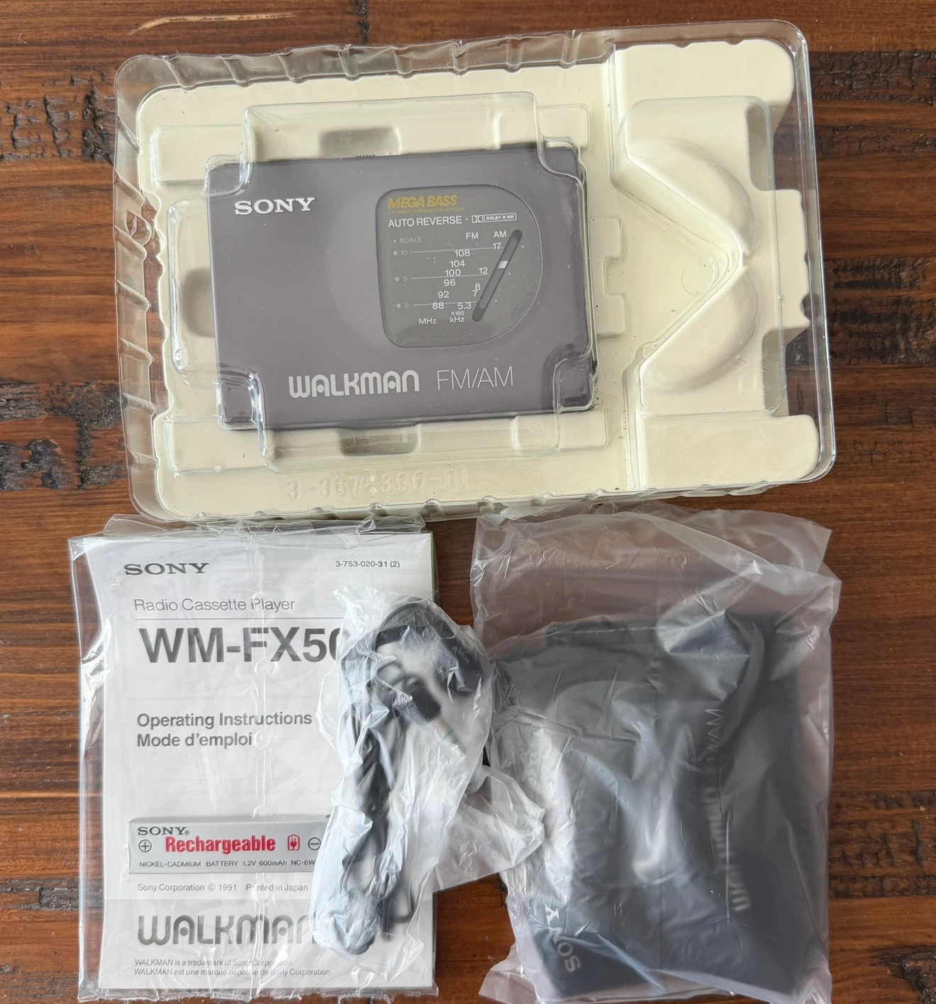 Sony Walkman WM-FX50 Radio Cassette Player - photo 3