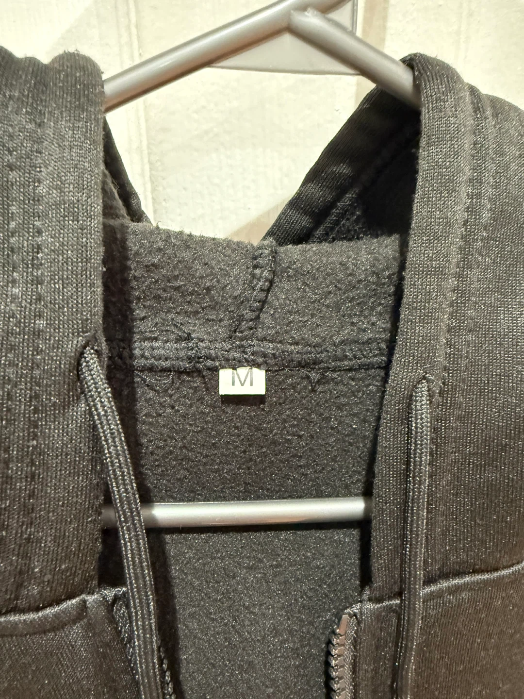 Black Hoodie - Size M - photo 3