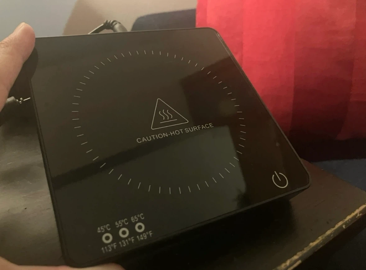 Brand New Phone Charger & Hot Plate (Mug Warmer)