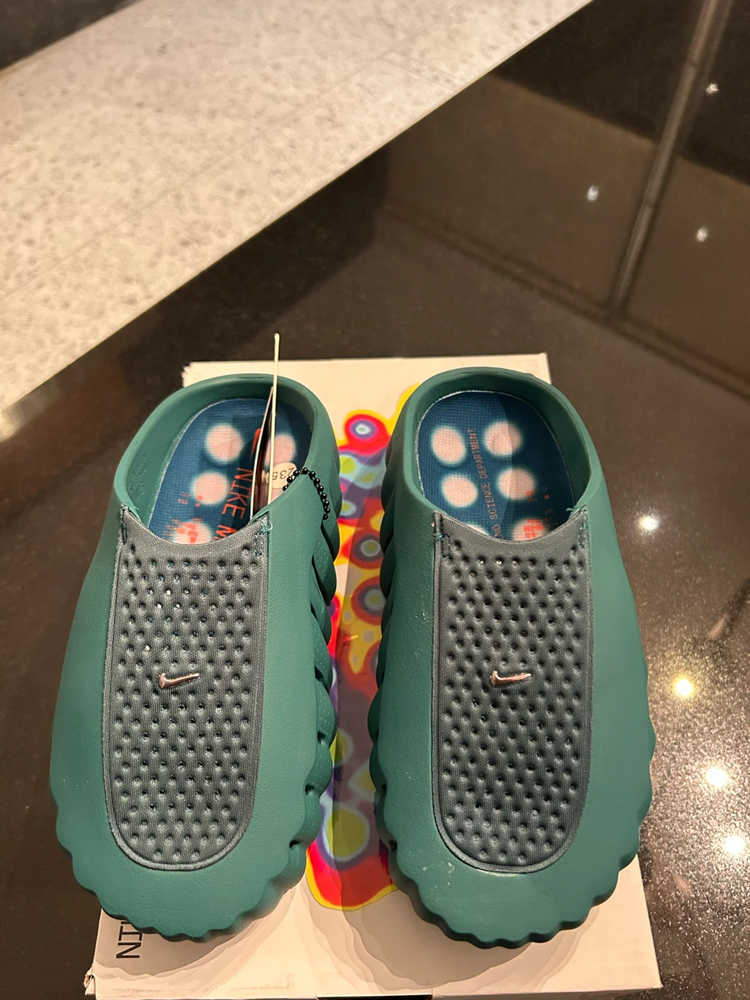 Nike Mind Science Department slides Green - photo 2