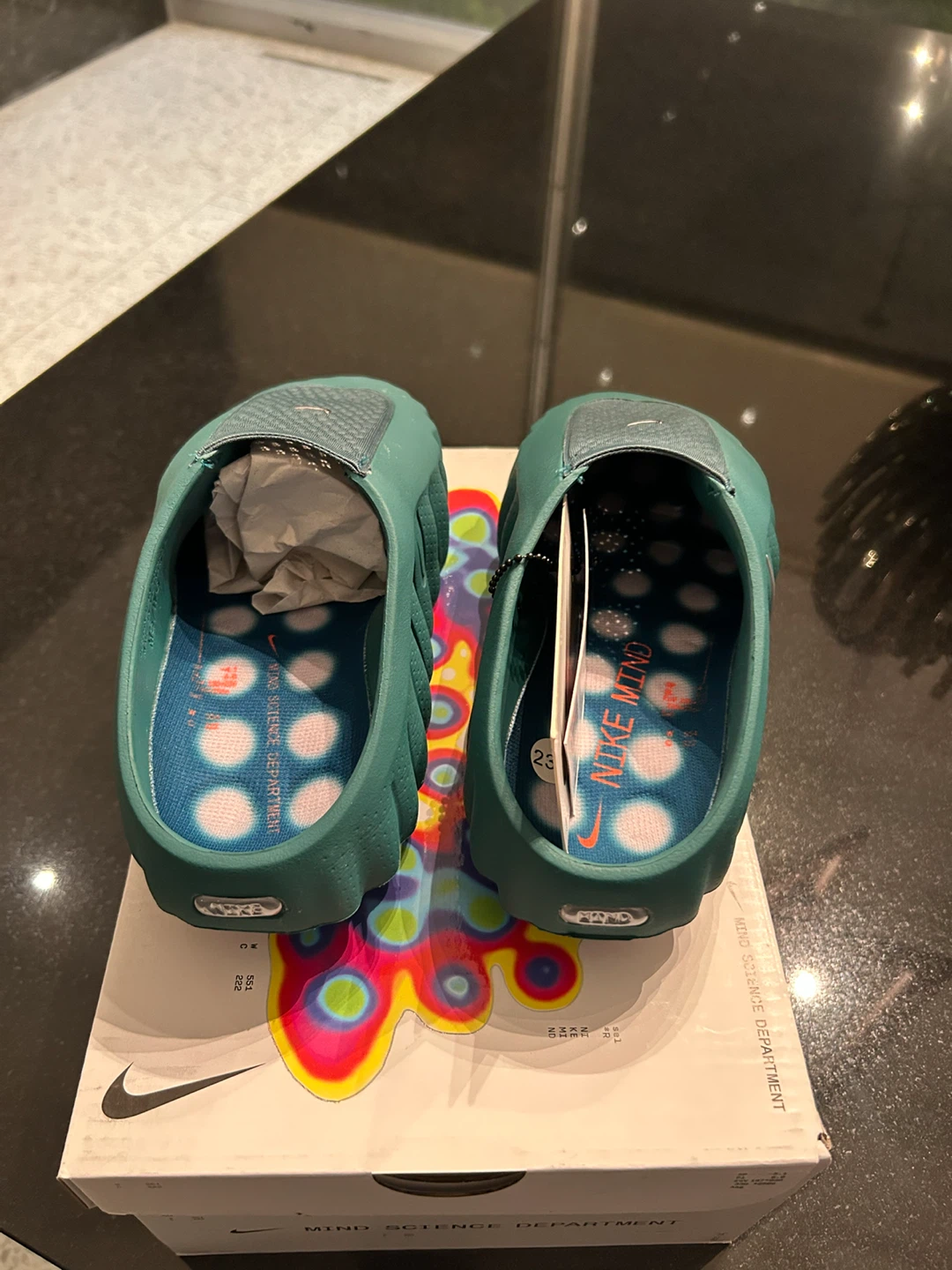 Nike Mind Science Department slides Green - photo 3